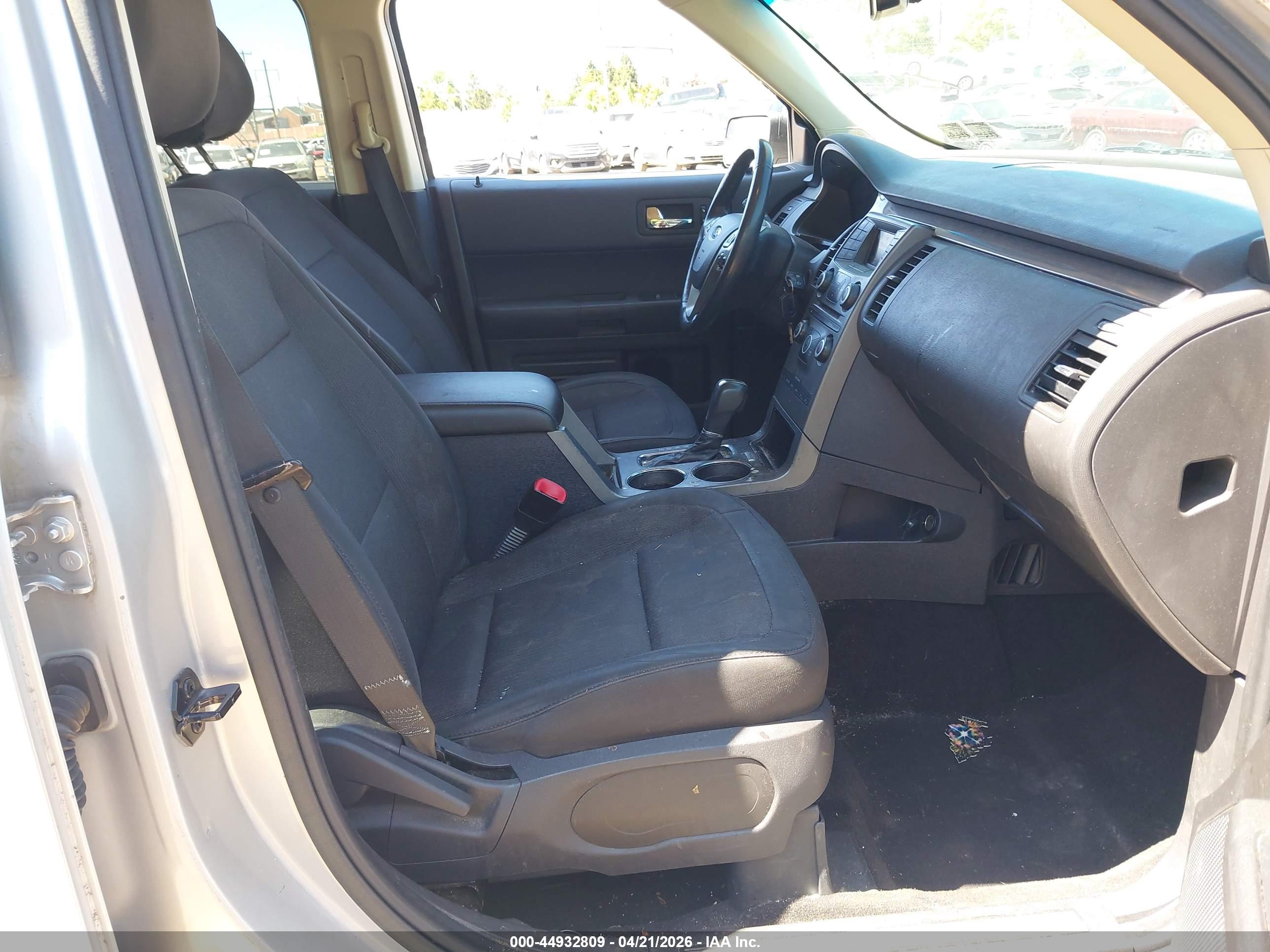 FORD FLEX image 5