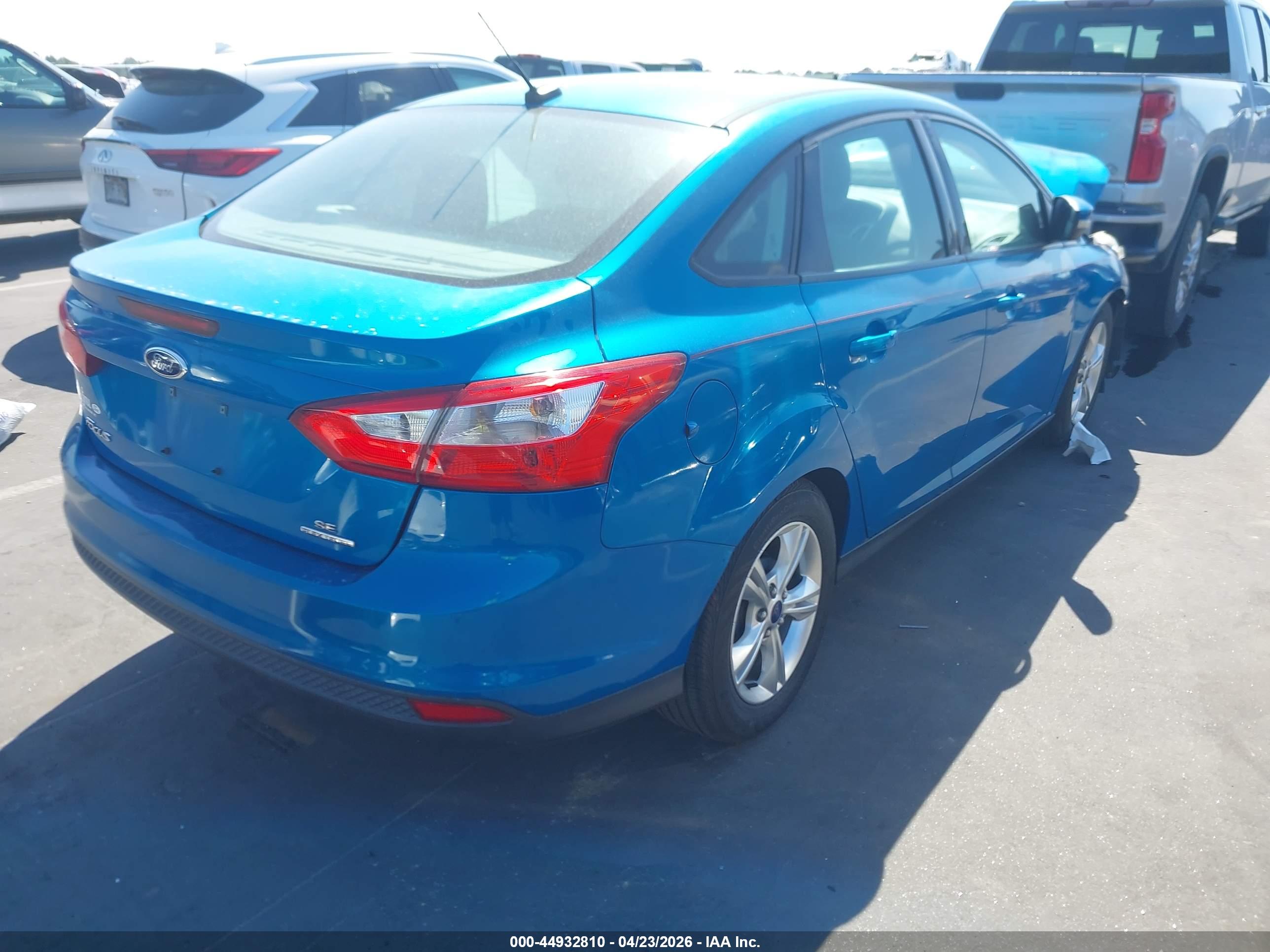 FORD FOCUS image 4