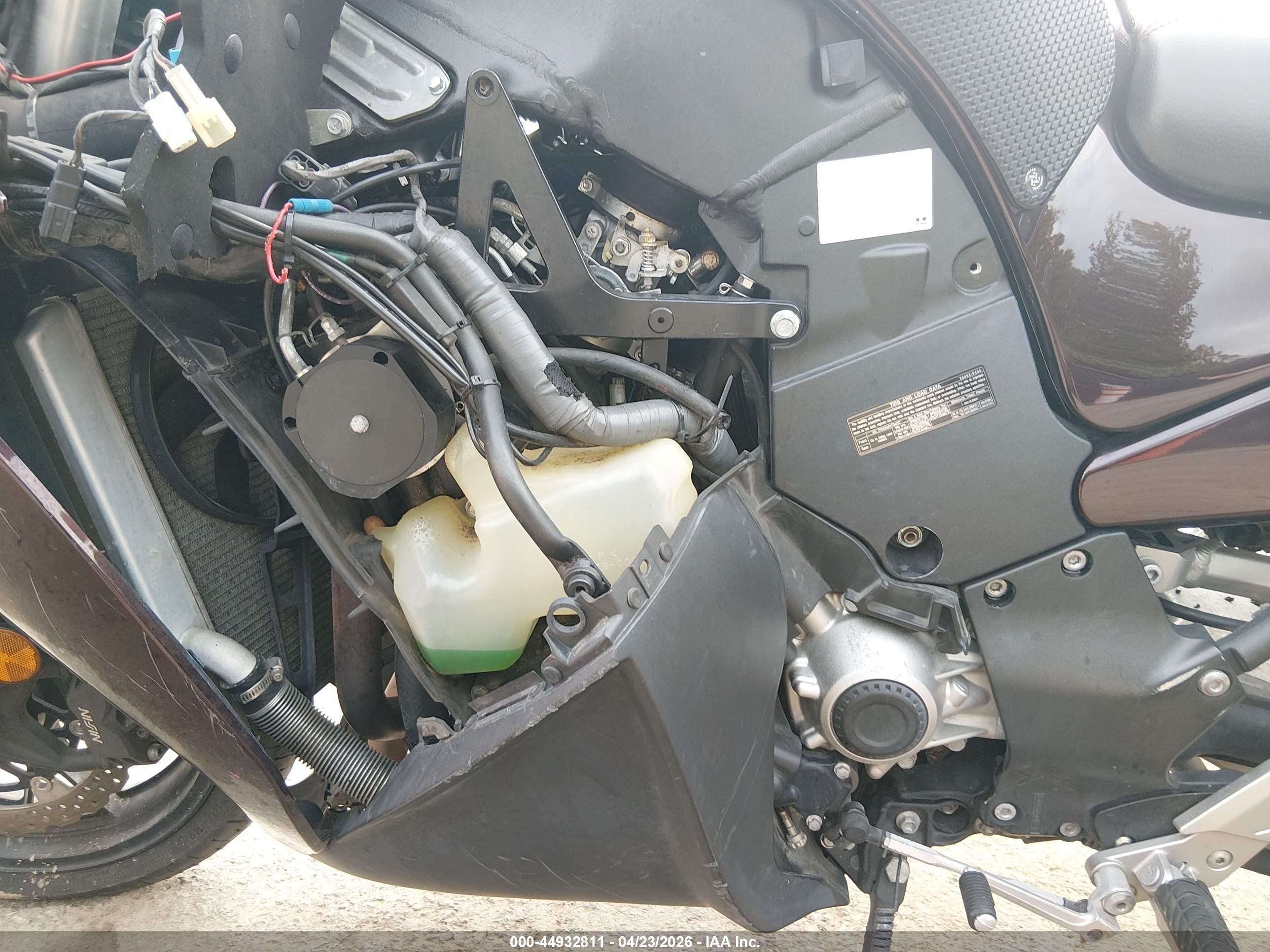 KAWASAKI ZG1400 image 9