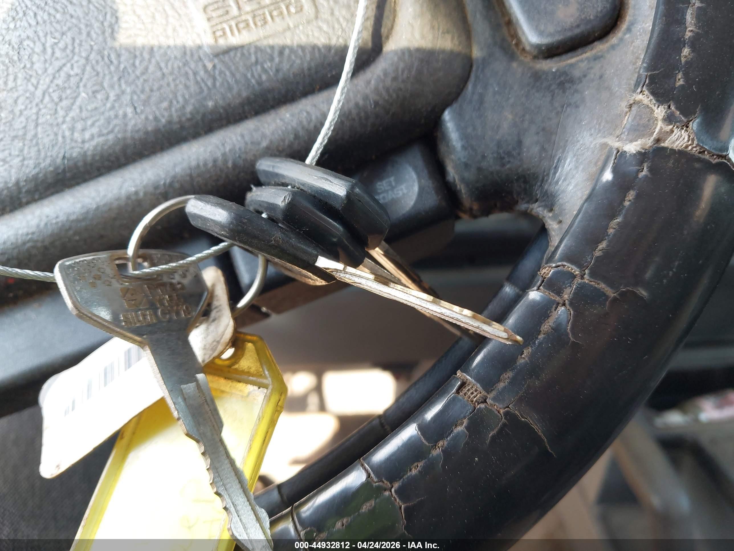 JEEP CHEROKEE image 11
