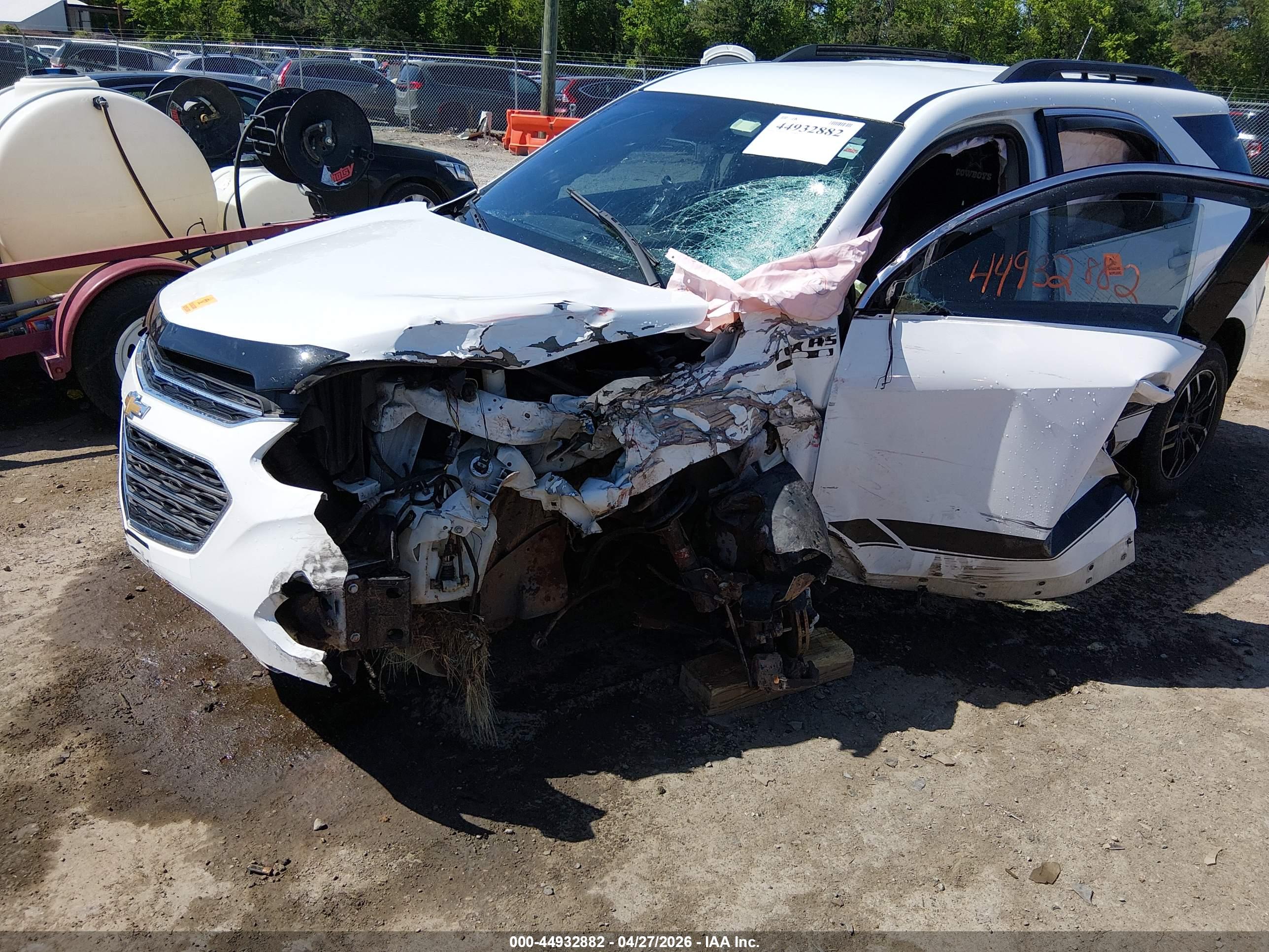 CHEVROLET EQUINOX image 6