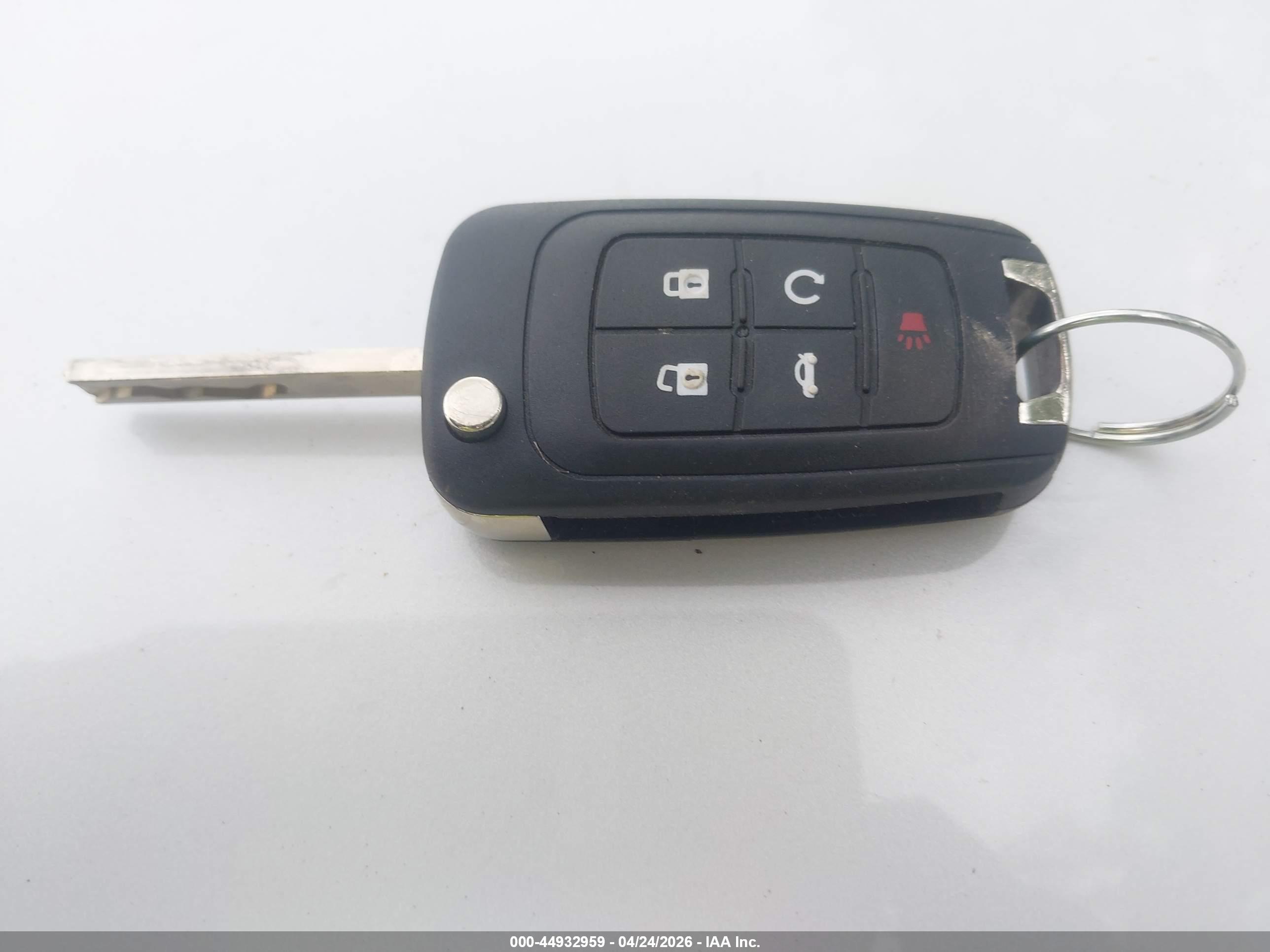 GMC TERRAIN image 11
