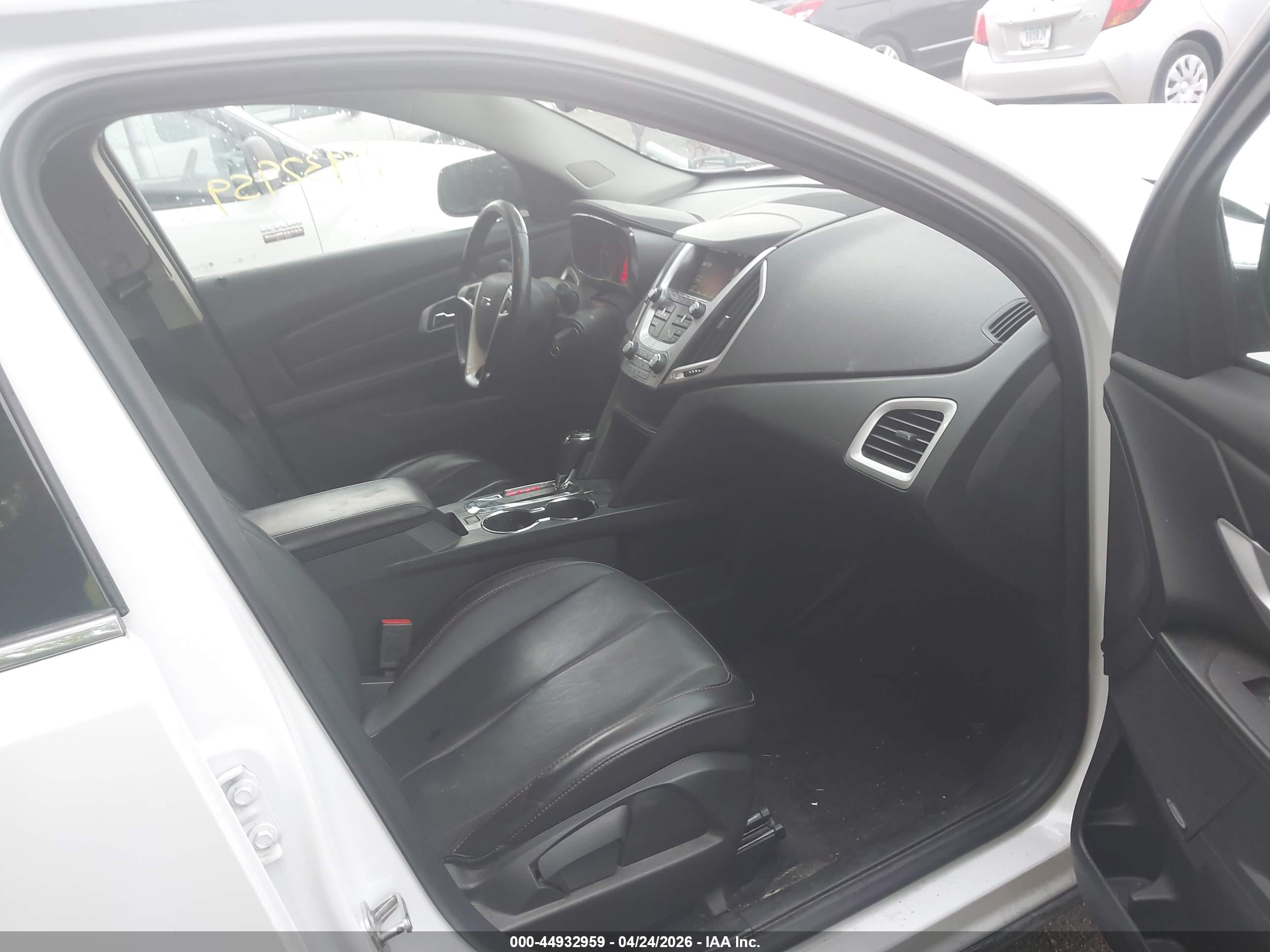 GMC TERRAIN image 5