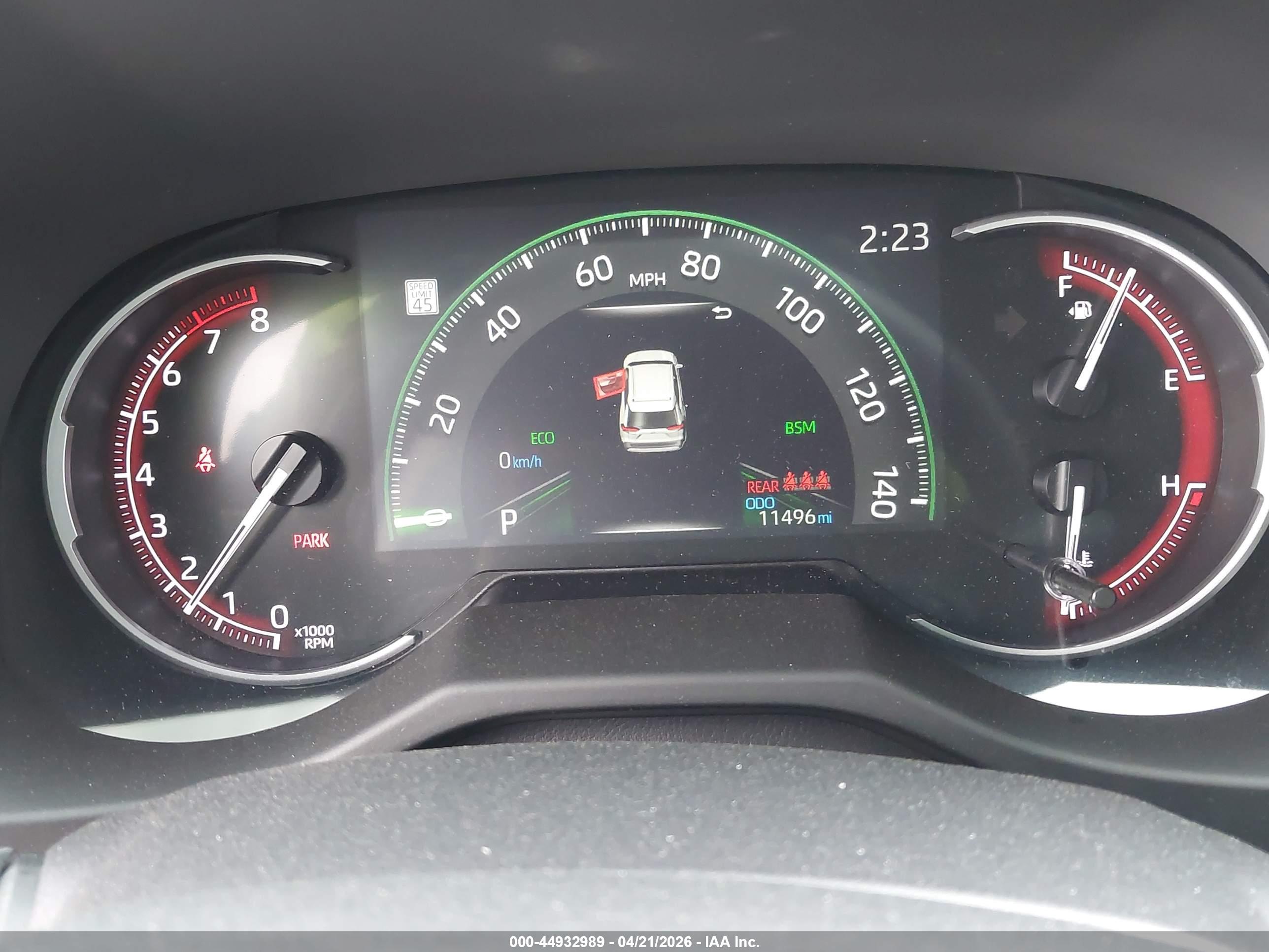 TOYOTA RAV4 image 7