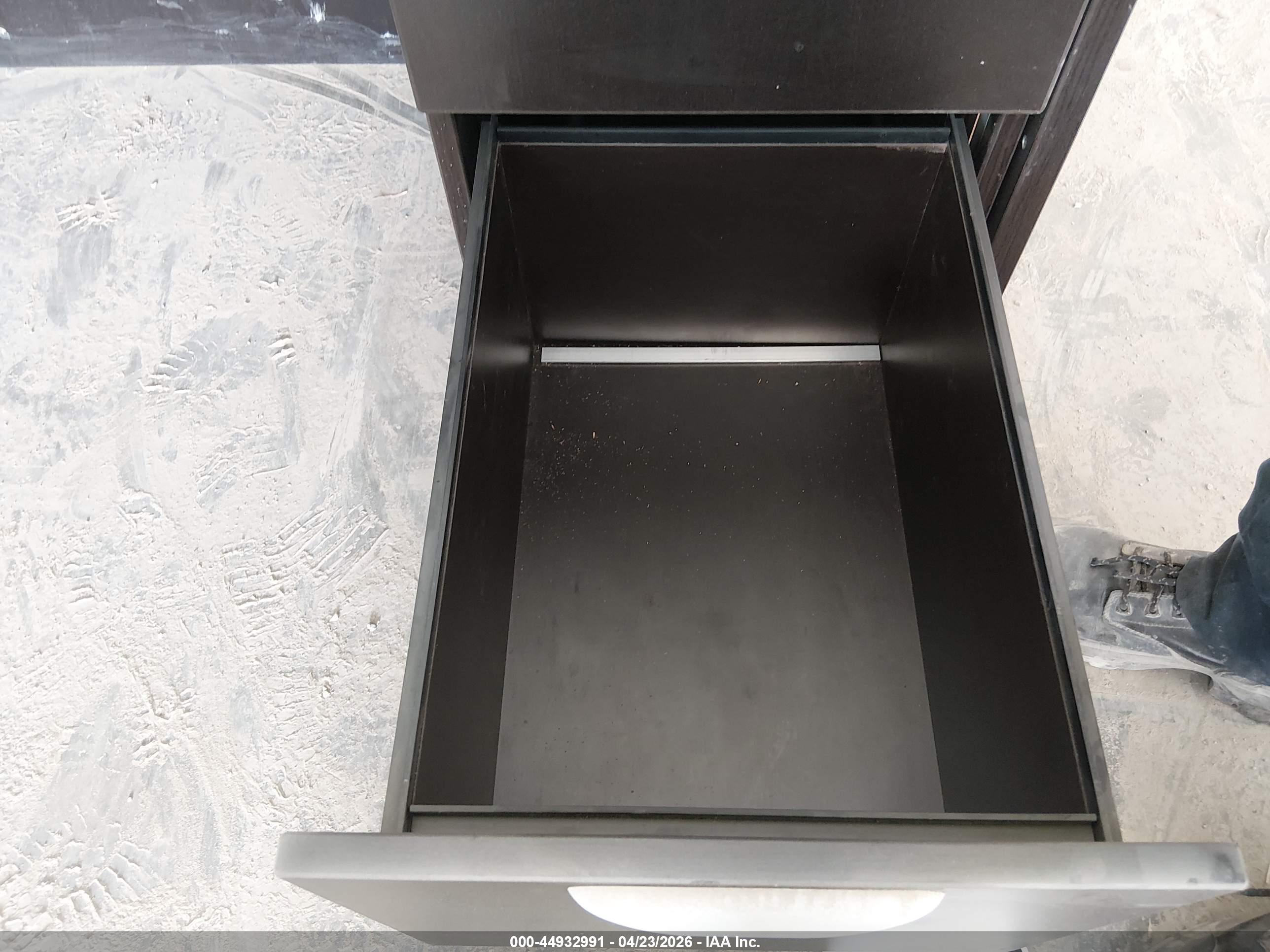 L SHAPE image 10