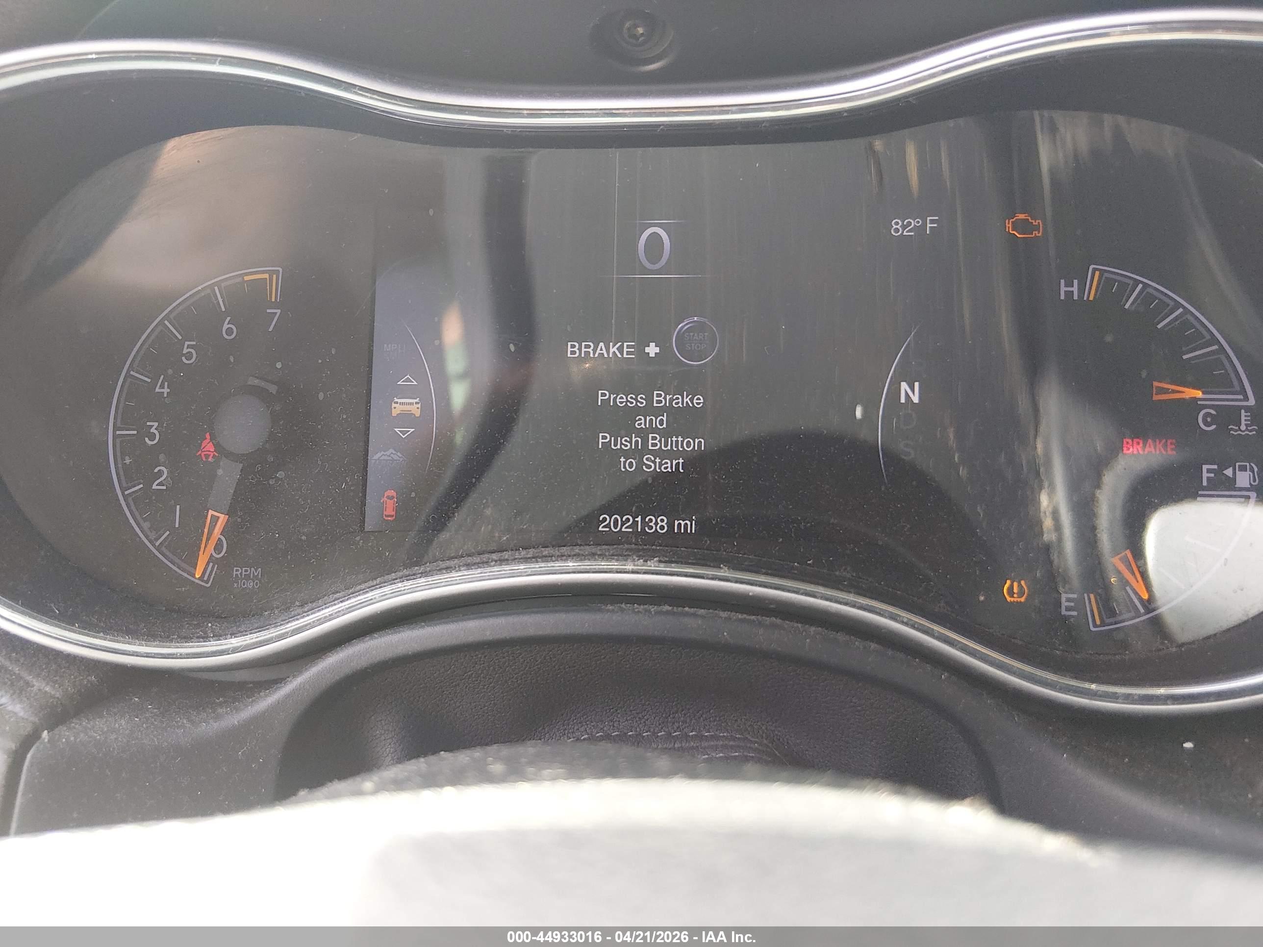 JEEP GRAND image 7