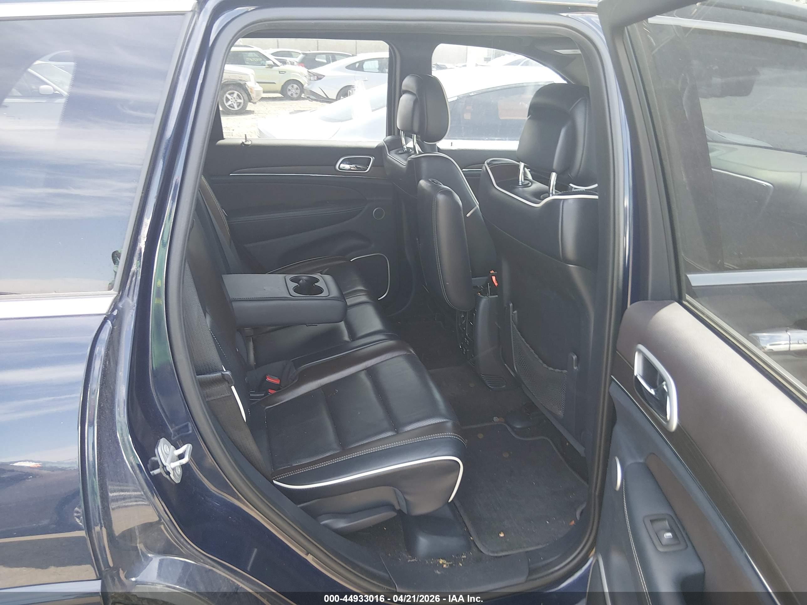 JEEP GRAND image 8