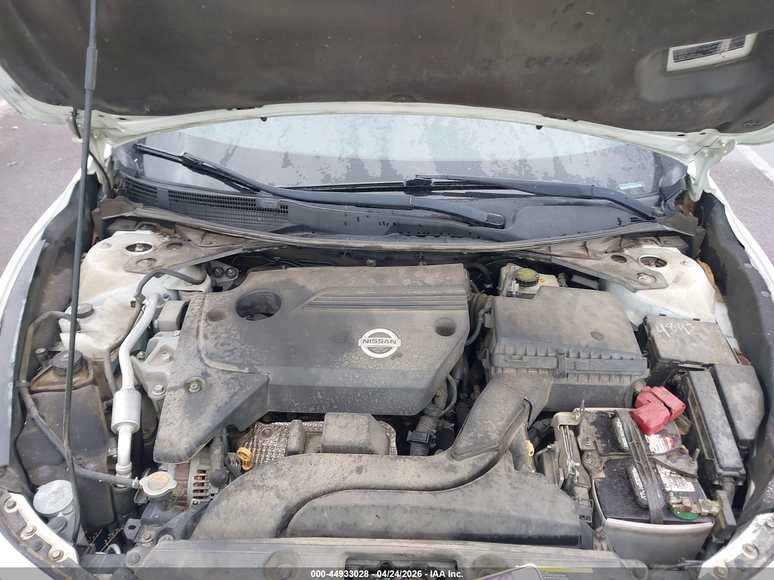 NISSAN ALTIMA image 10