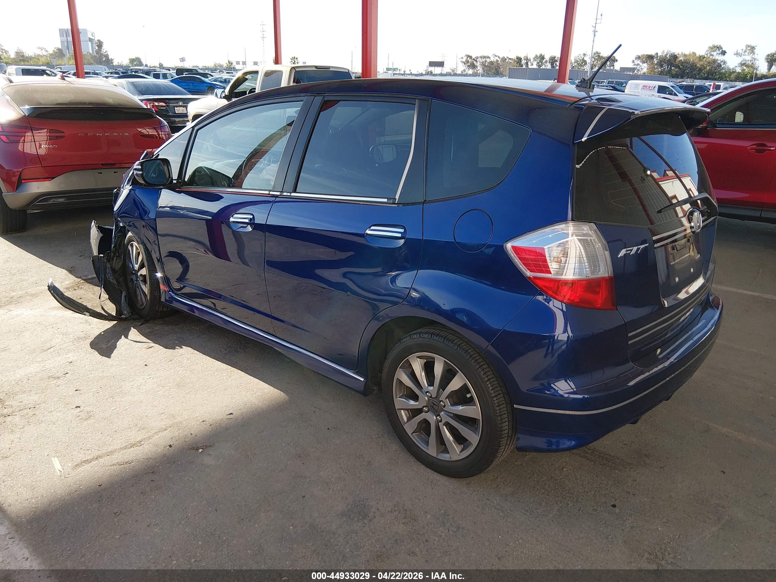 HONDA FIT image 3