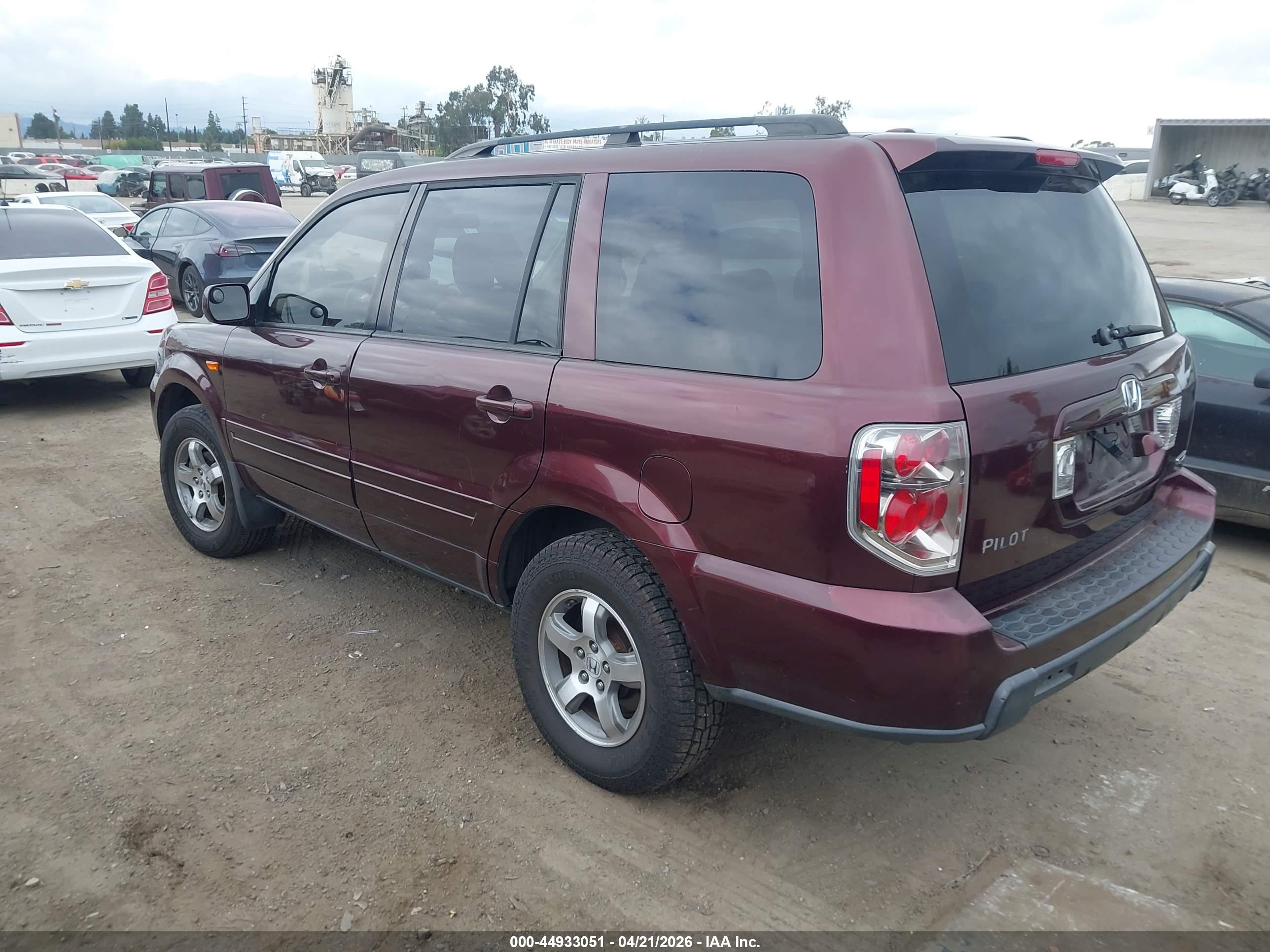 HONDA PILOT image 3