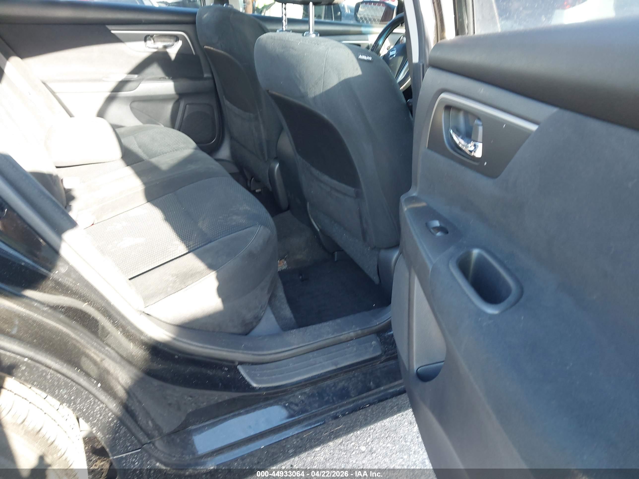 NISSAN ALTIMA image 8