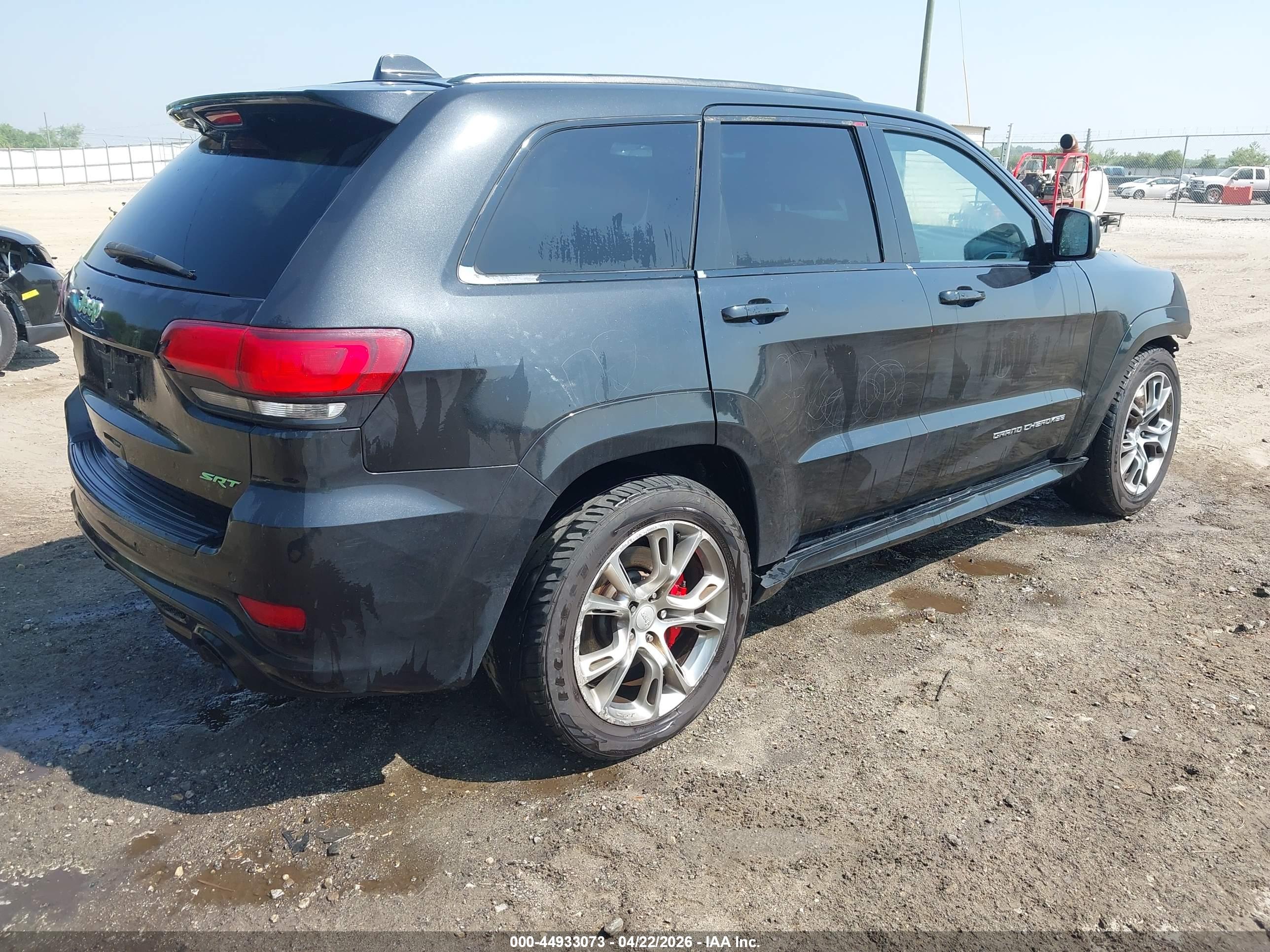 JEEP GRAND image 4