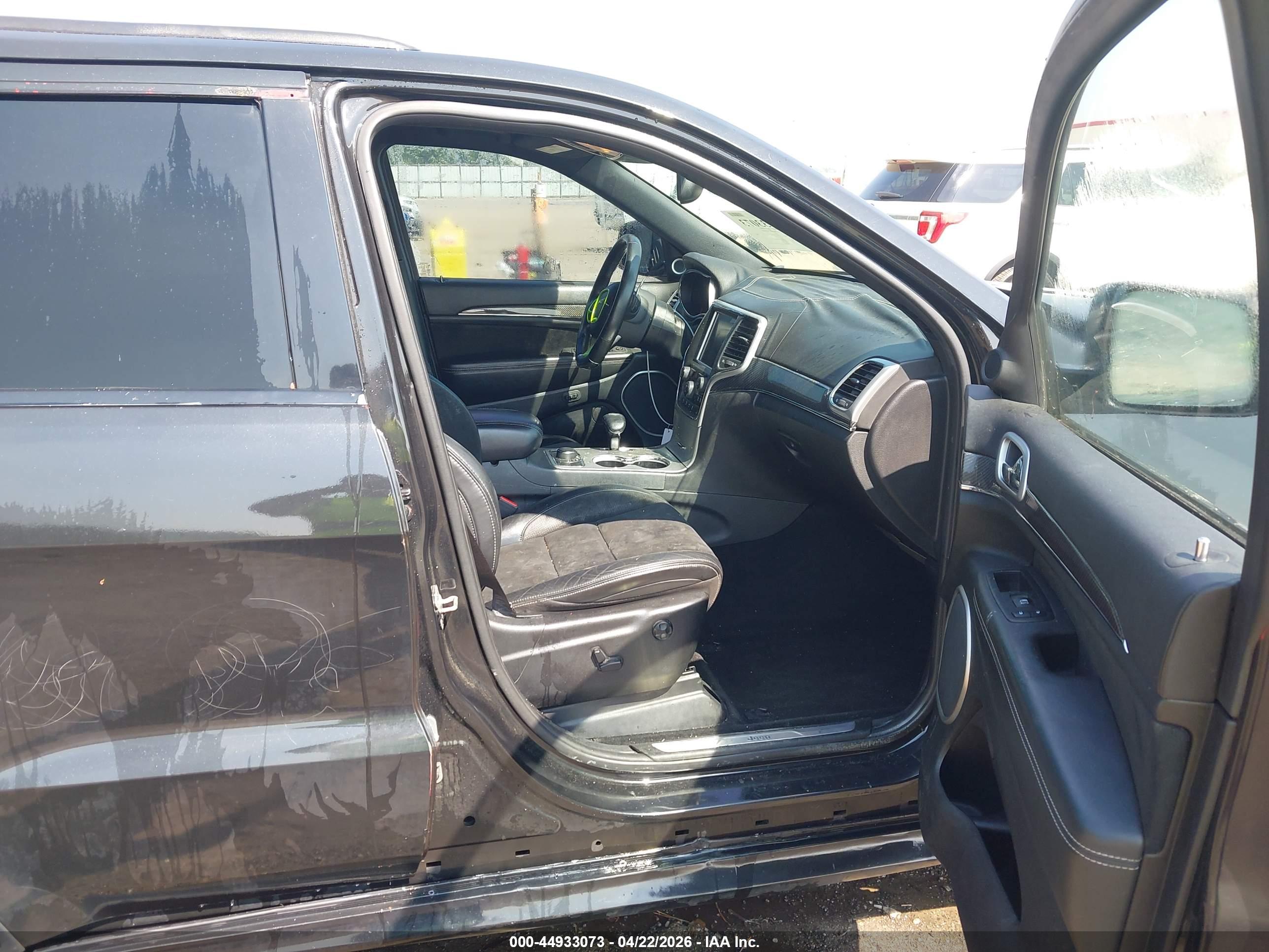 JEEP GRAND image 5