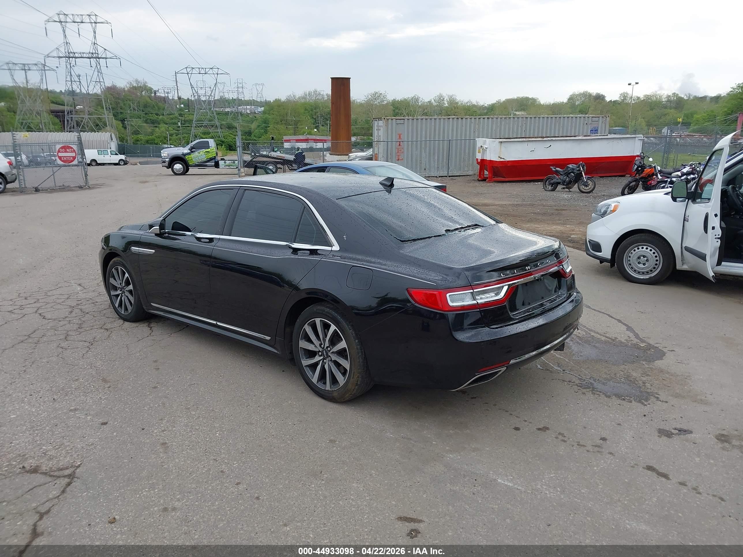 LINCOLN CONTINENTAL image 3