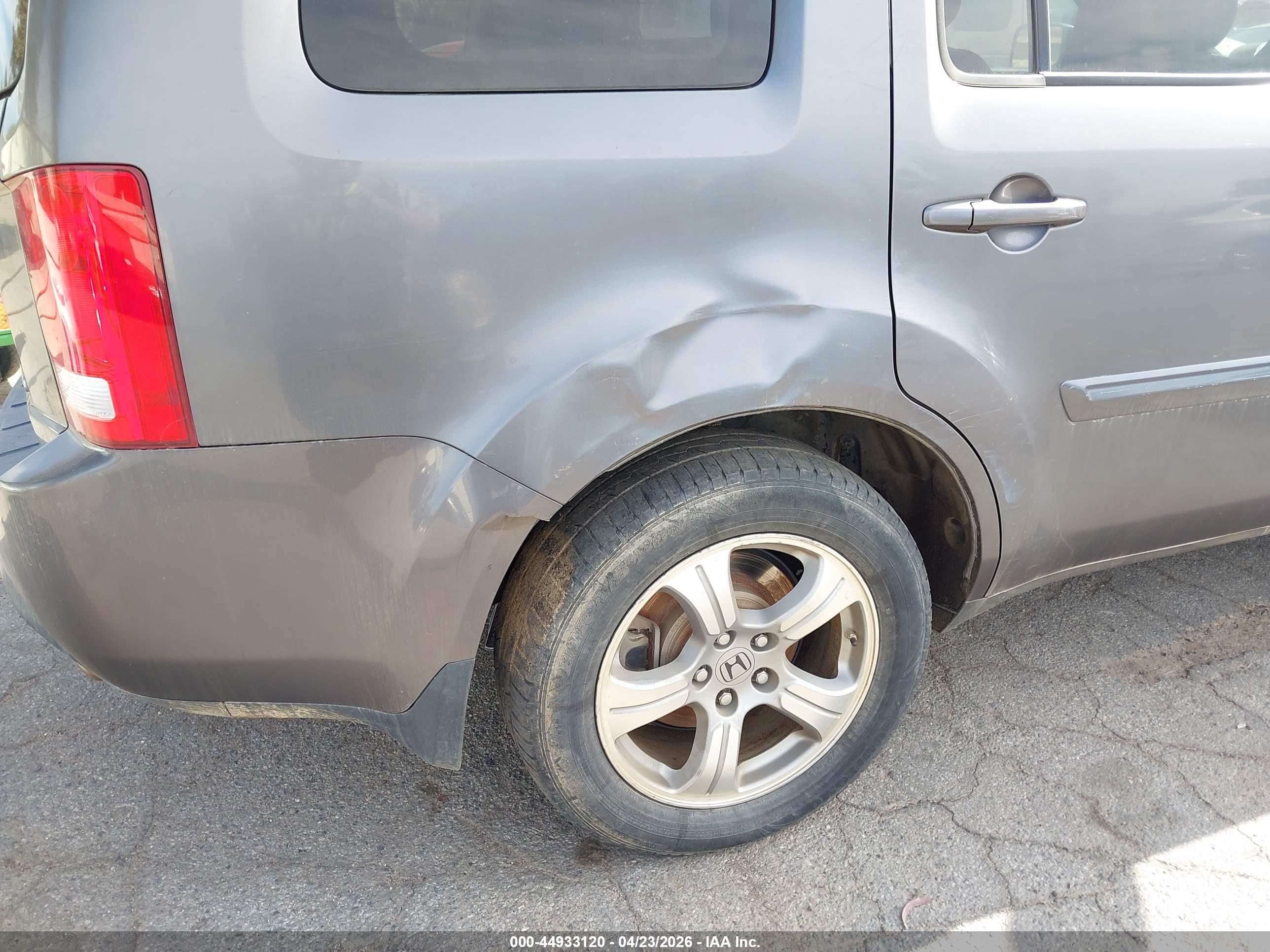 HONDA PILOT image 6