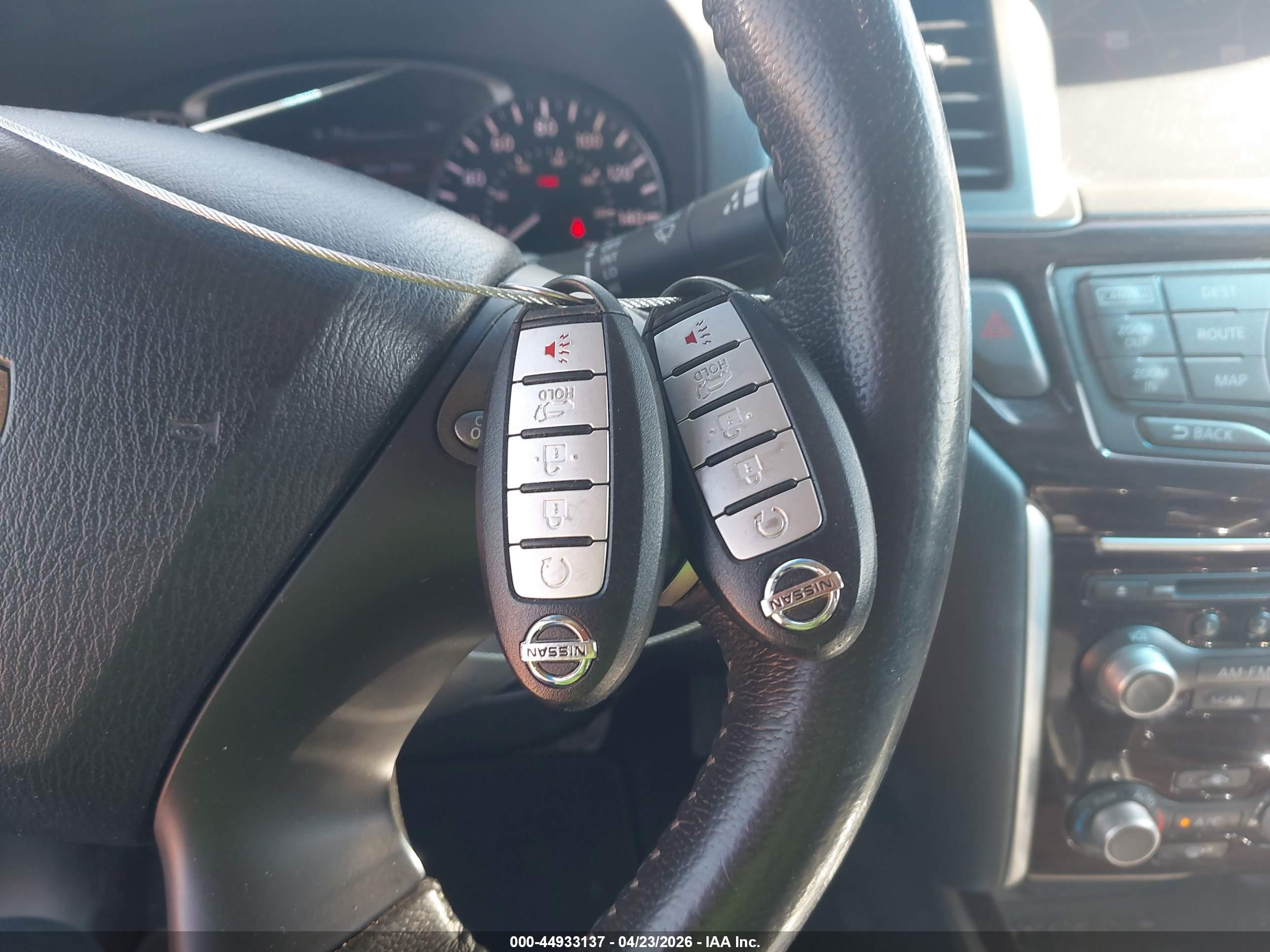 NISSAN PATHFINDER image 11