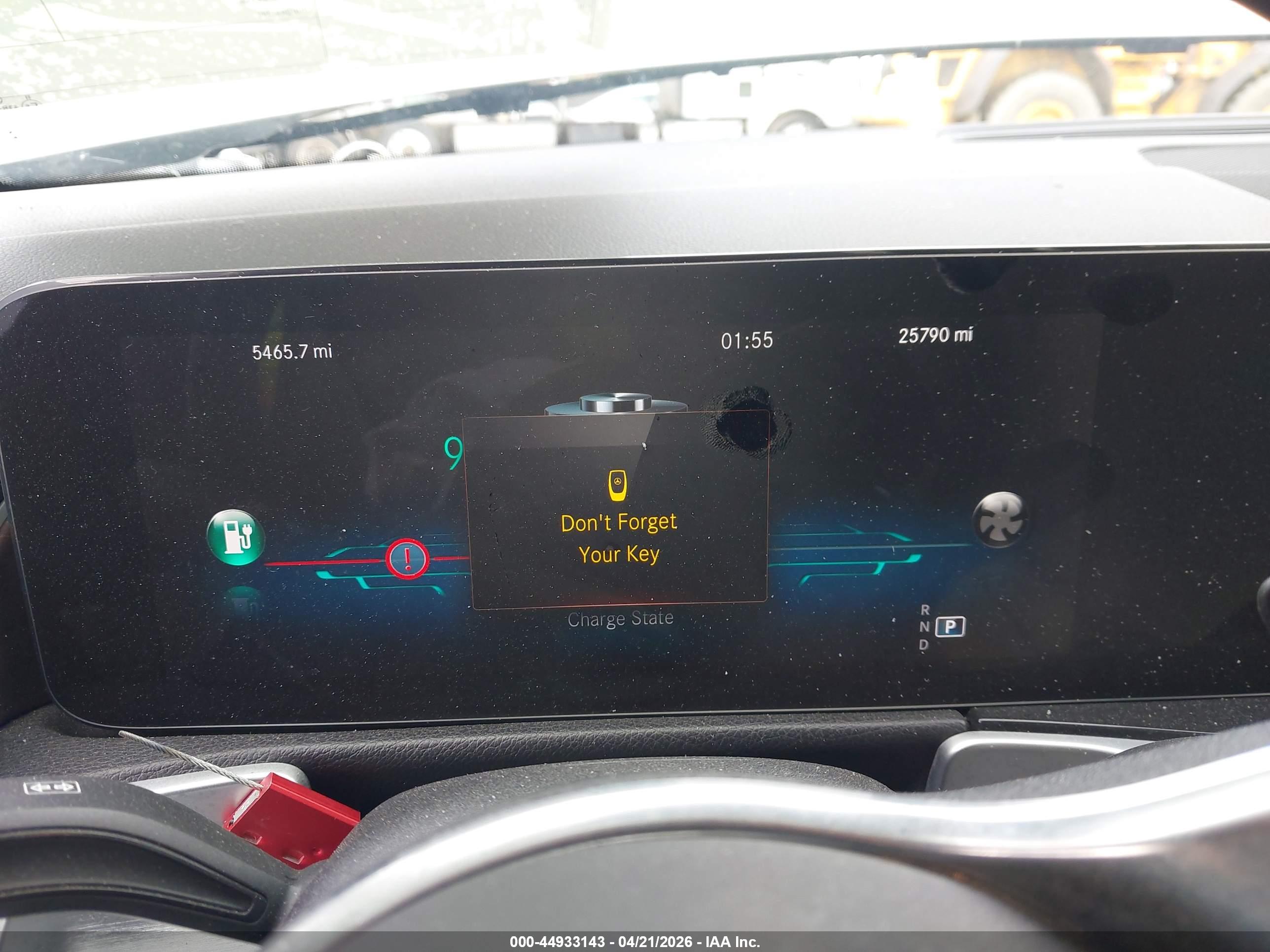 MERCEDES-BENZ EQB image 7