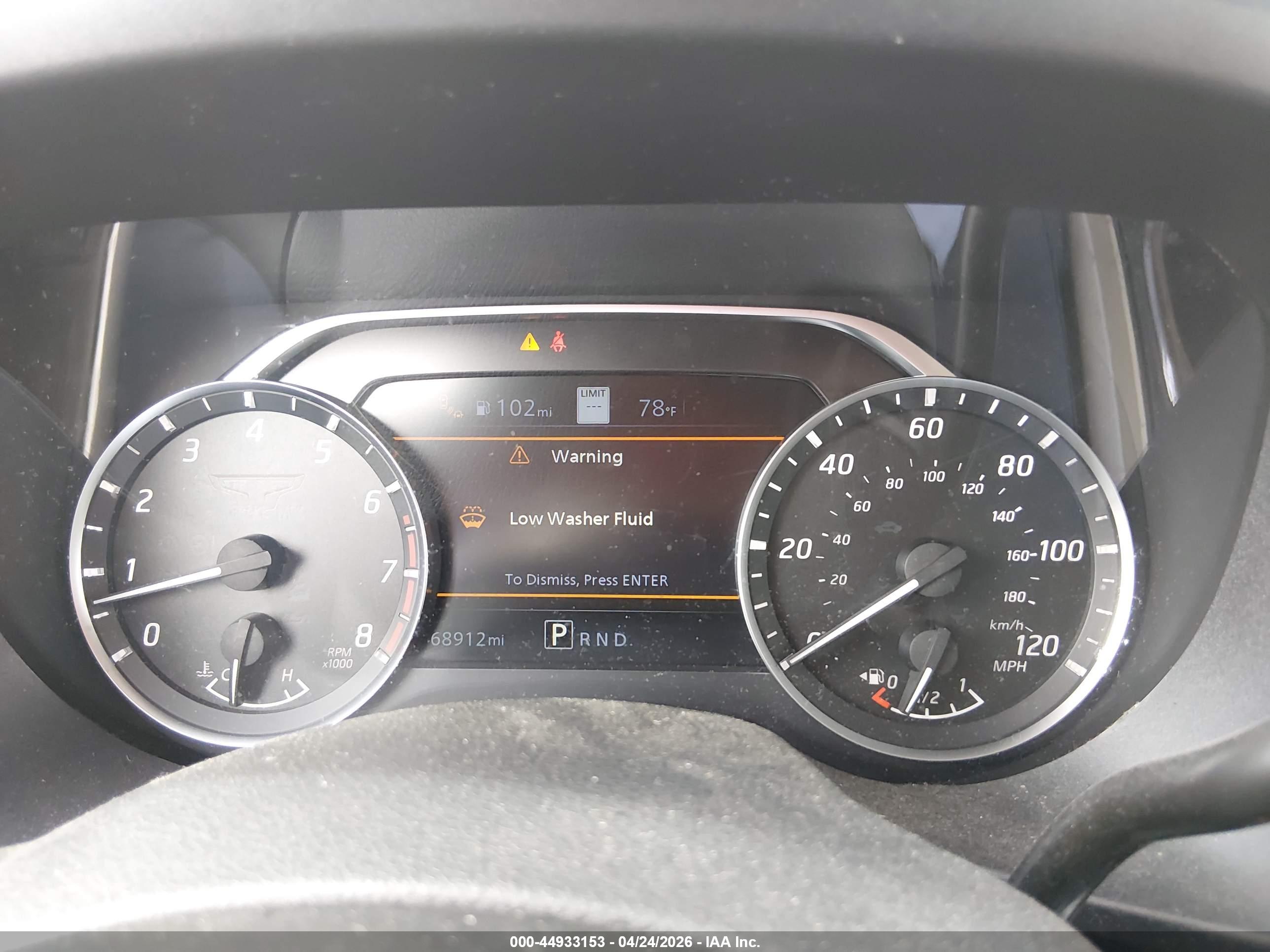 NISSAN TITAN image 7