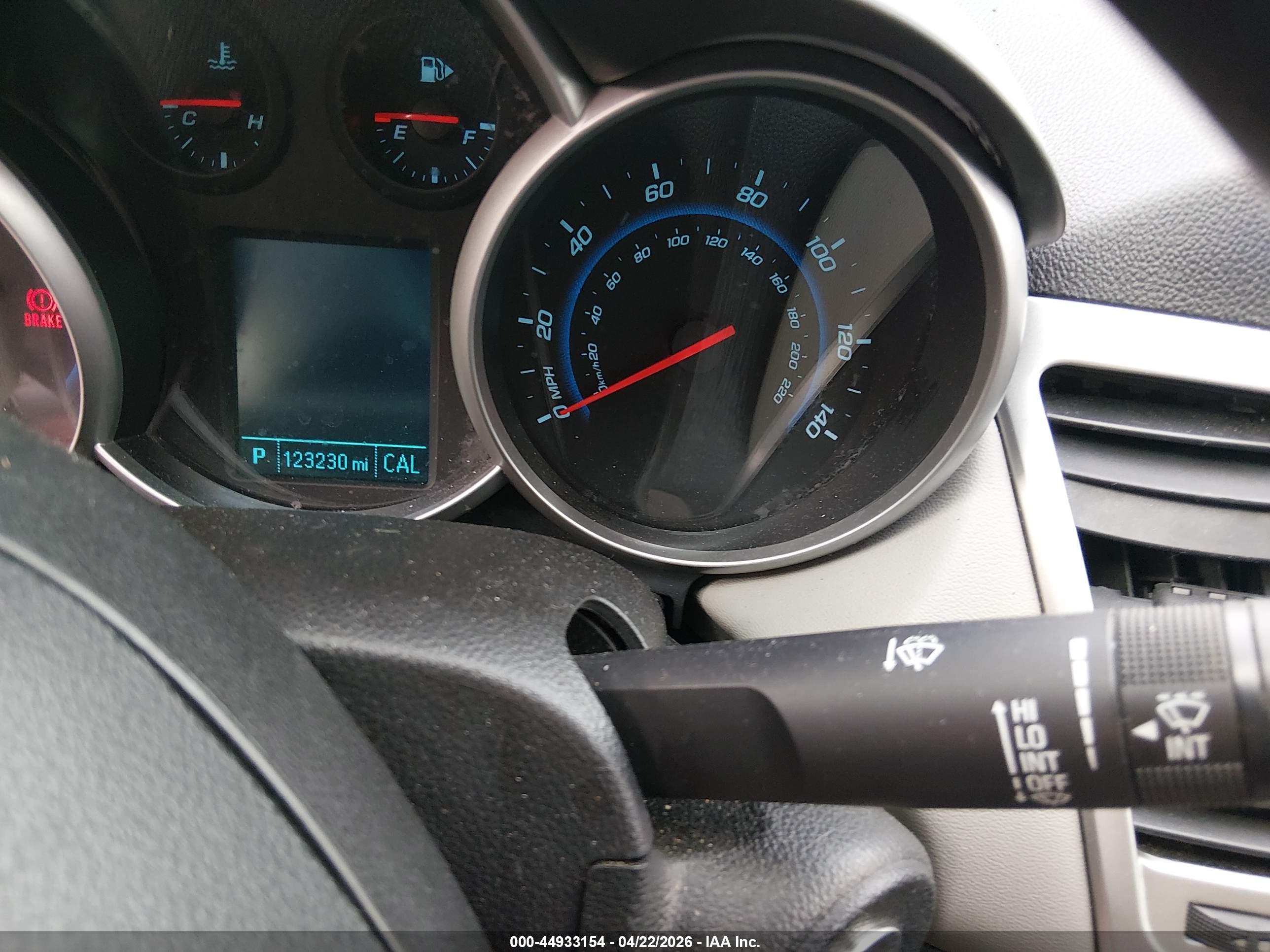 CHEVROLET CRUZE image 7