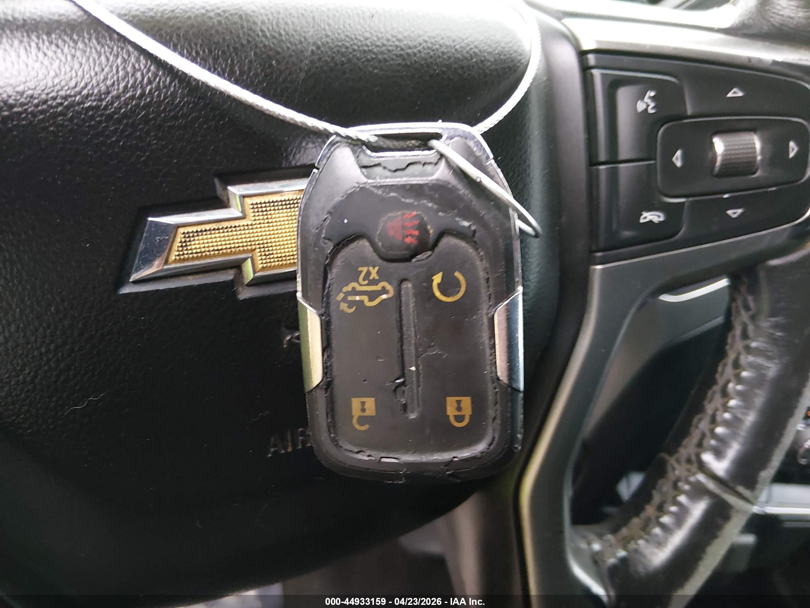CHEVROLET SILVERADO image 11