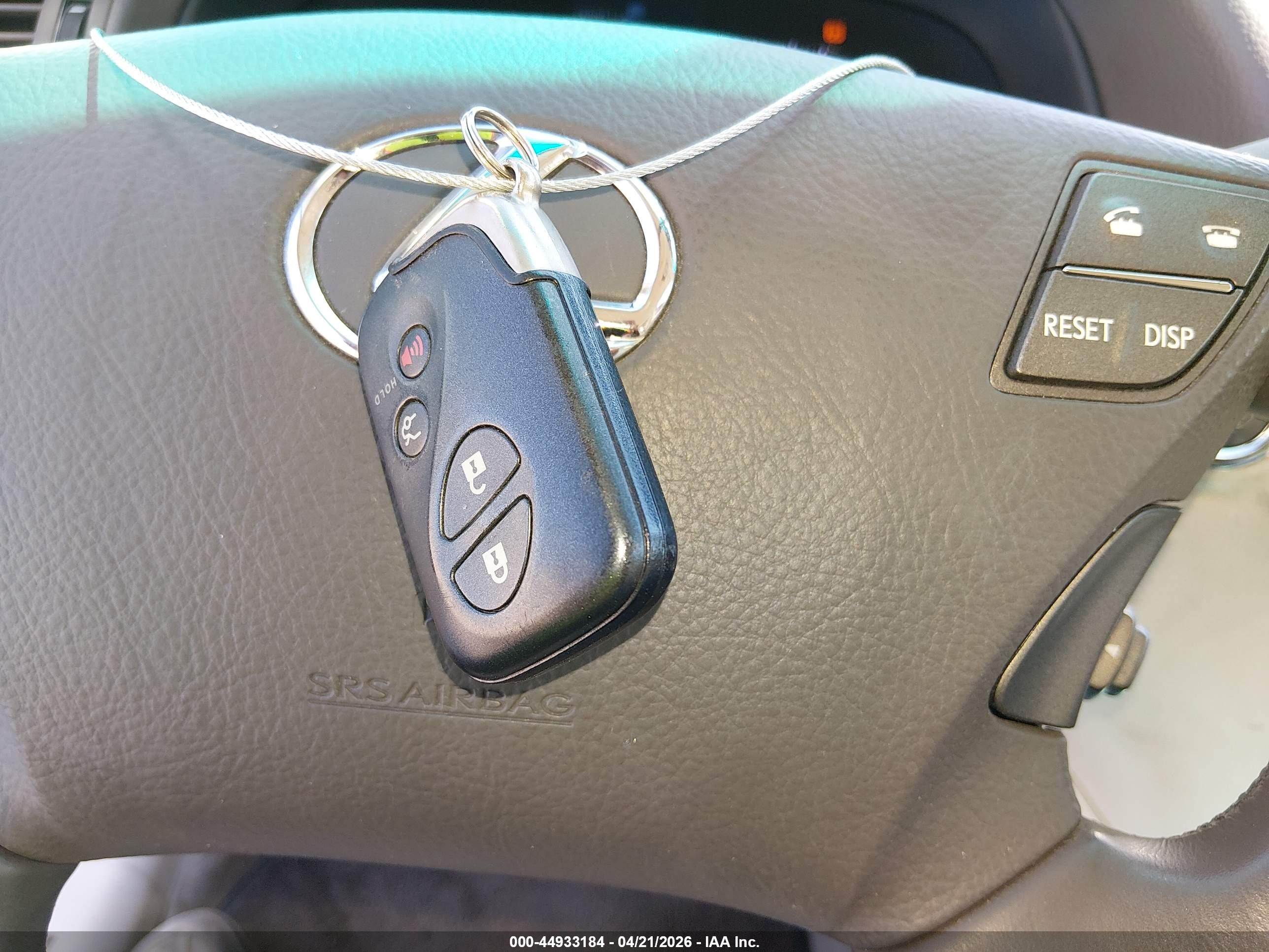 LEXUS LS image 11