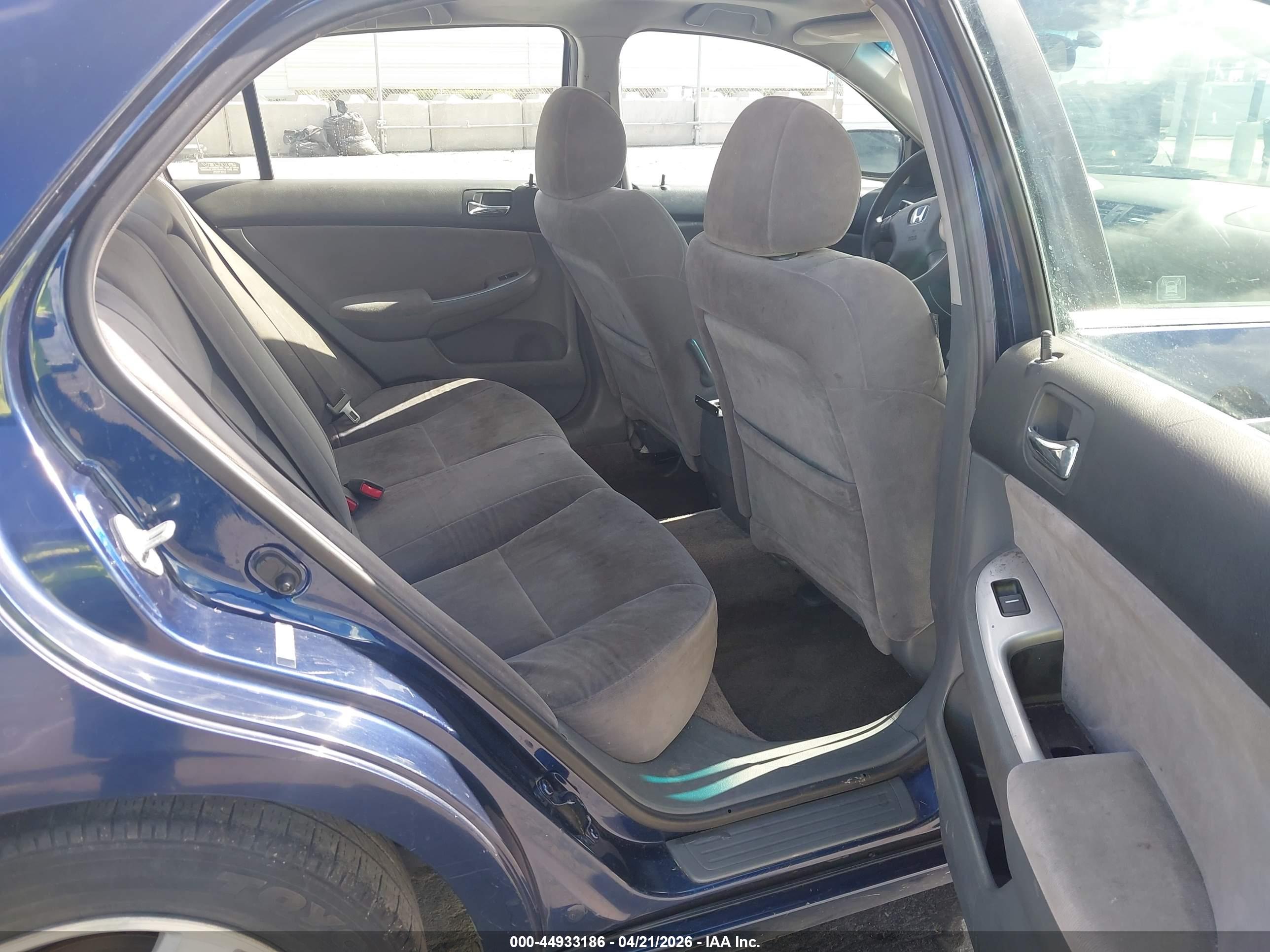 HONDA ACCORD image 8