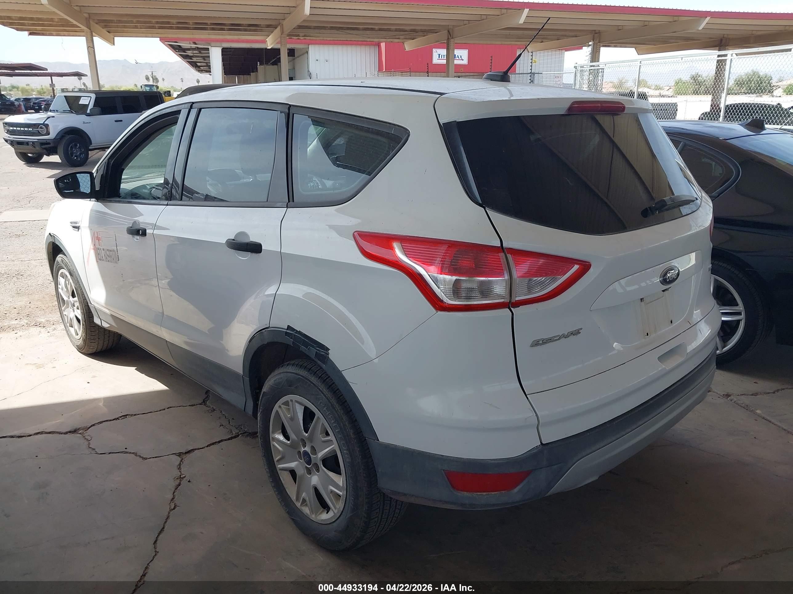 FORD ESCAPE image 3