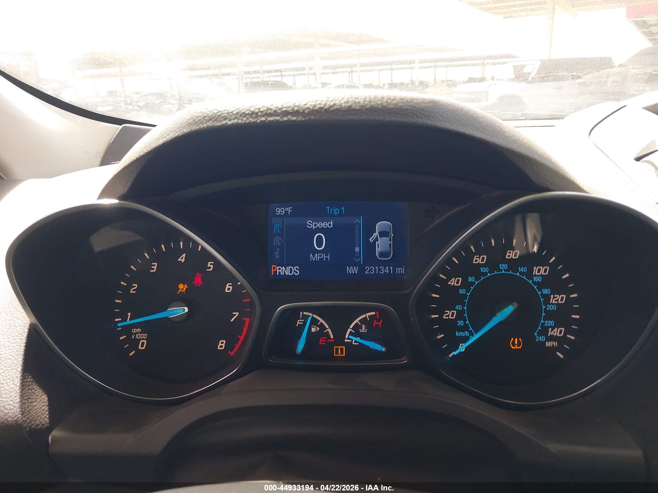 FORD ESCAPE image 7