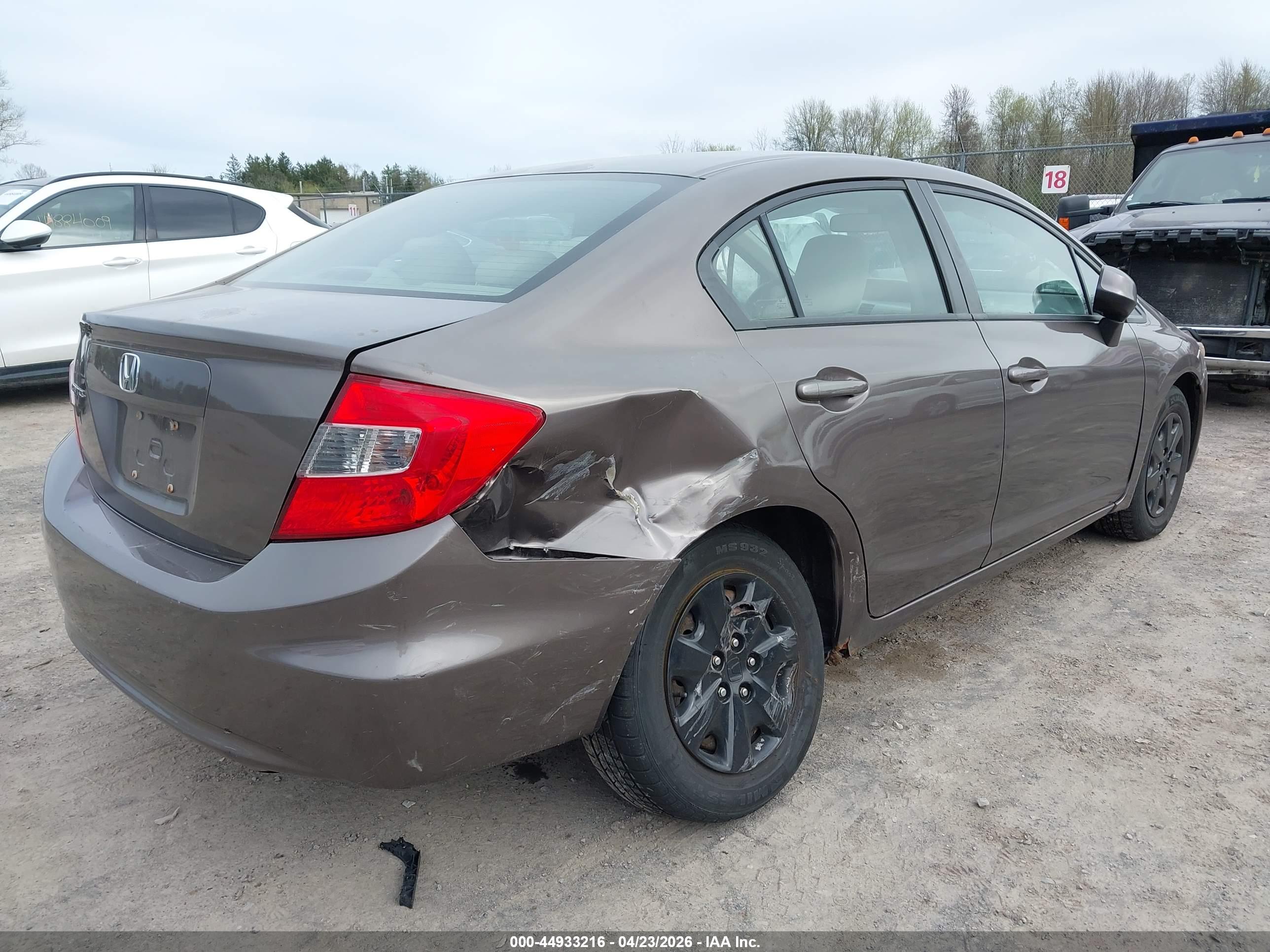 HONDA CIVIC image 4