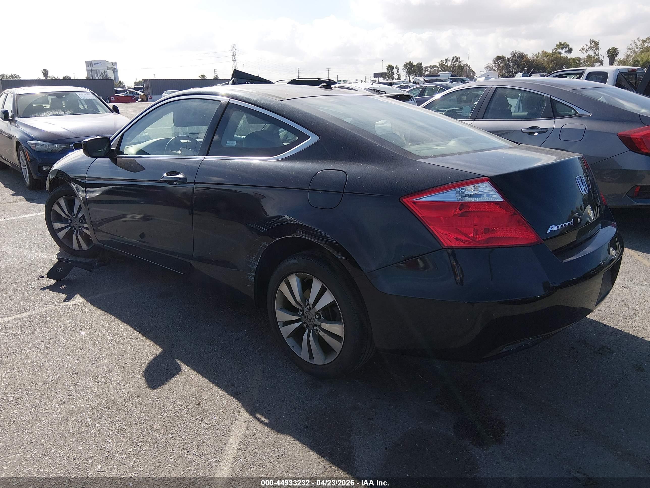 HONDA ACCORD image 3