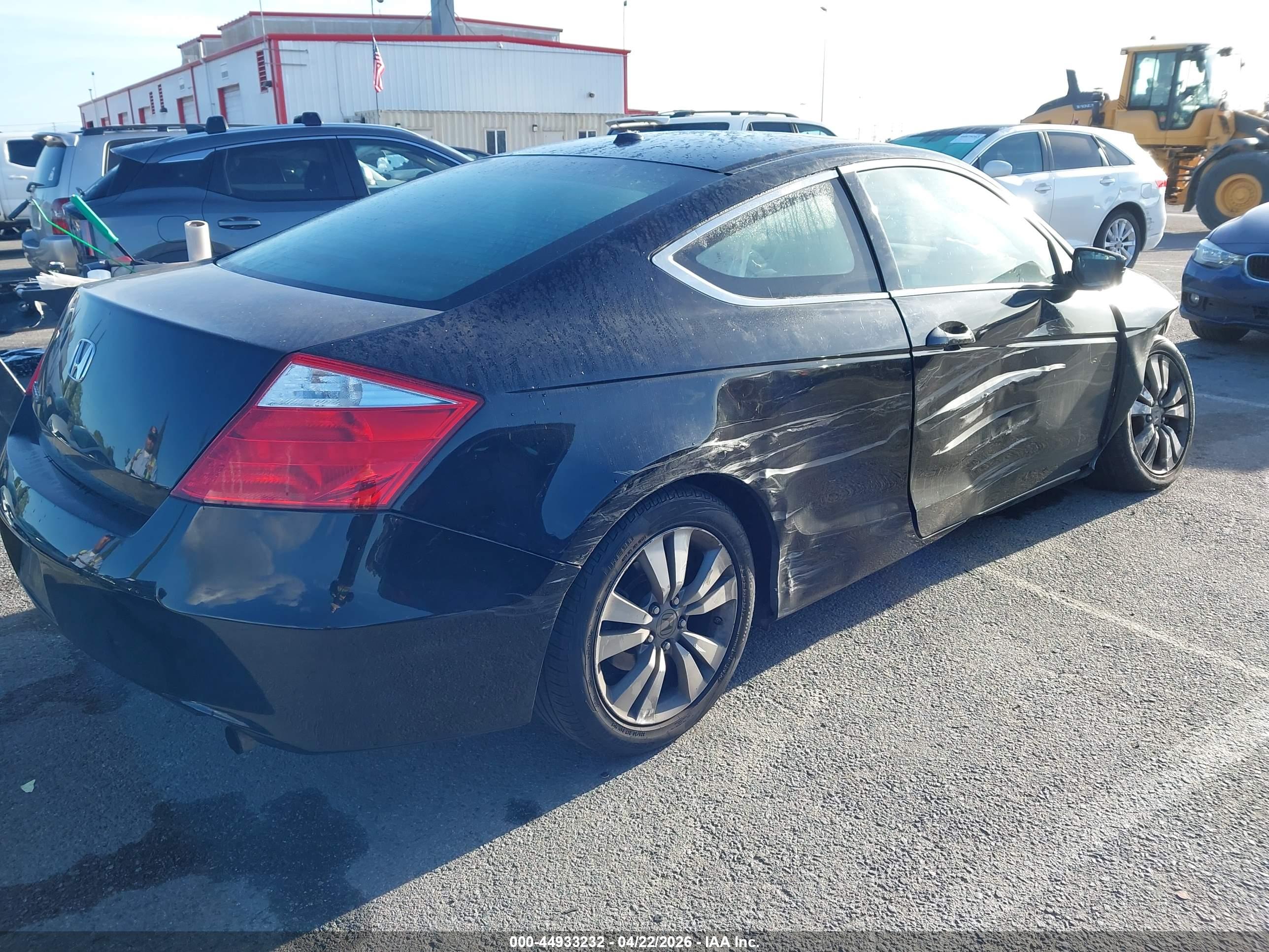 HONDA ACCORD image 4