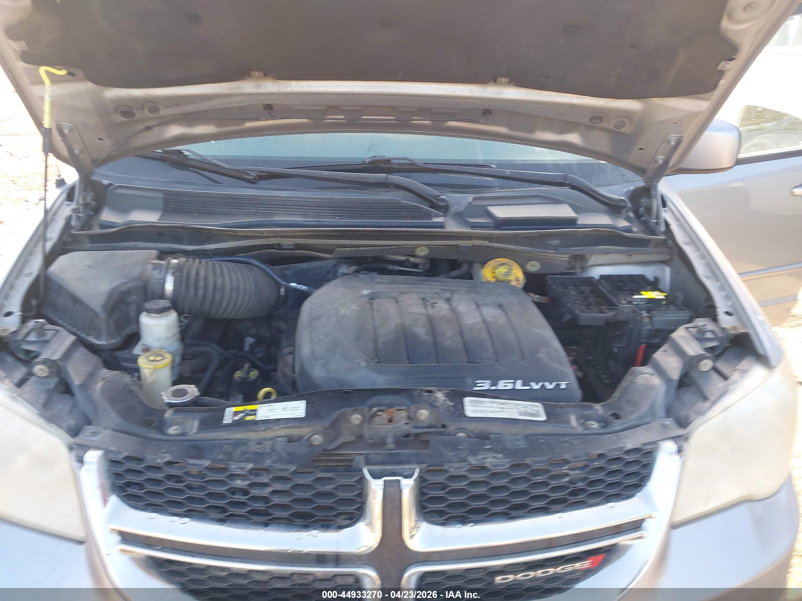 DODGE GRAND image 10