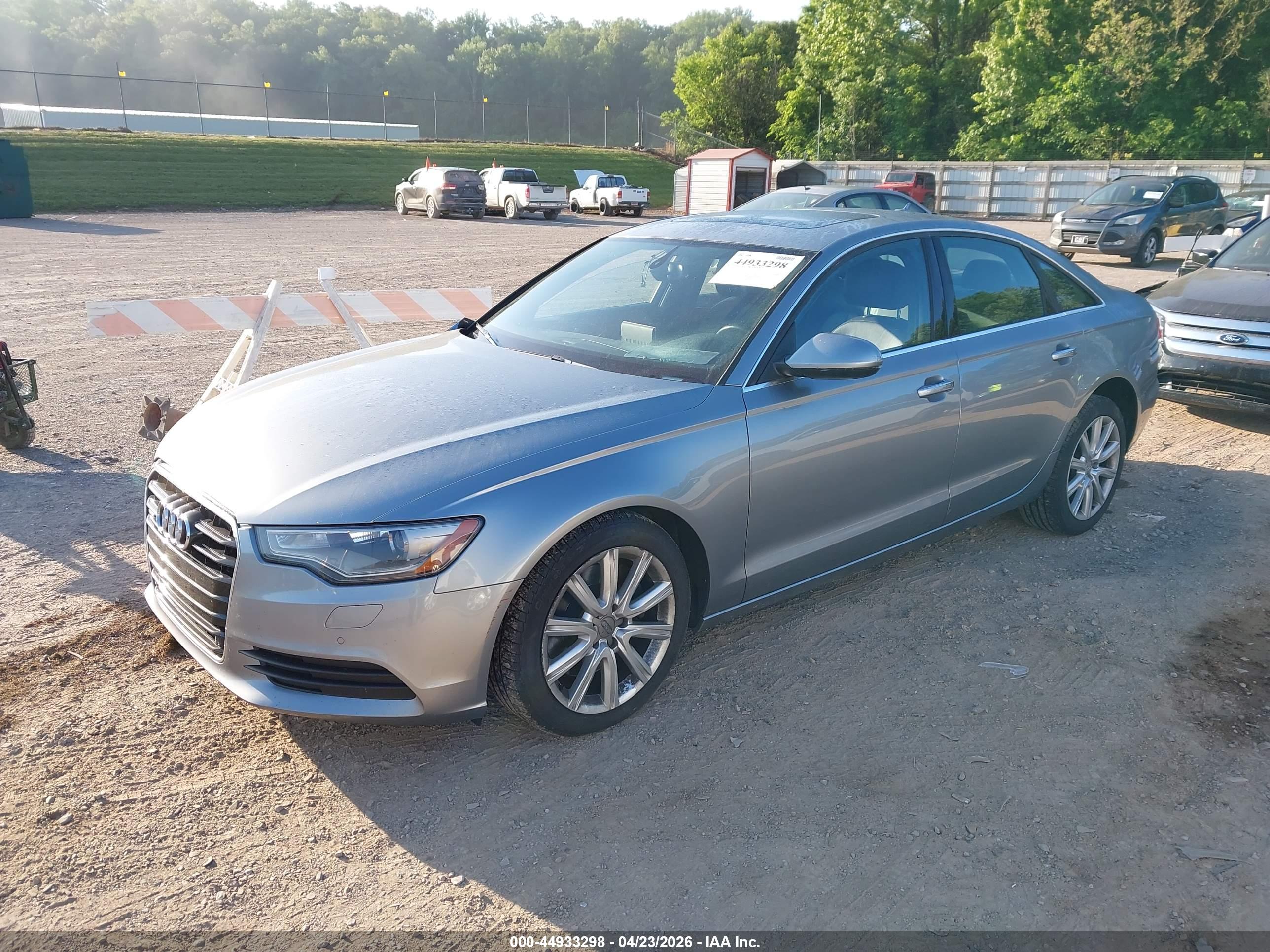 AUDI A6 image 2