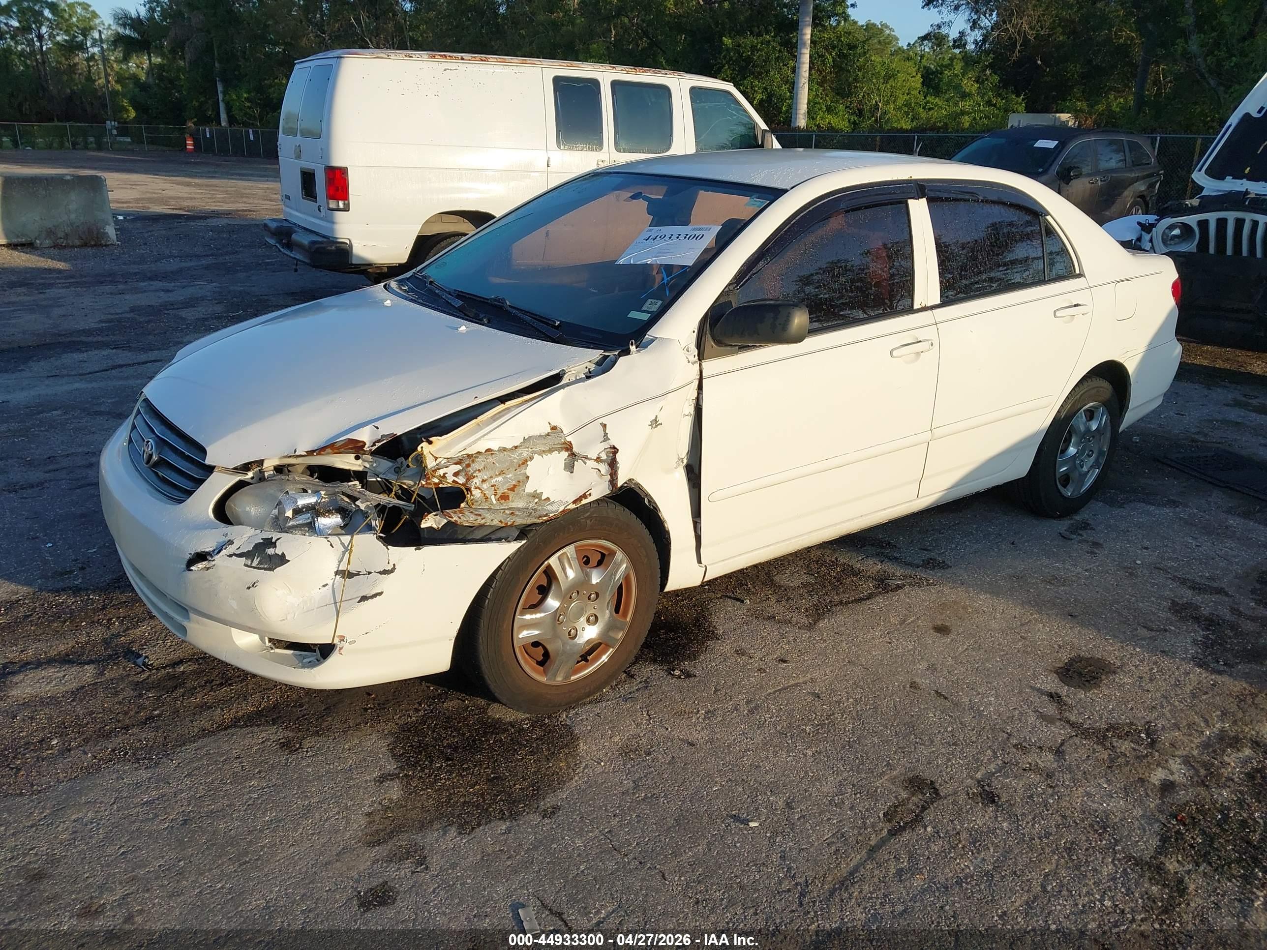 TOYOTA COROLLA image 2
