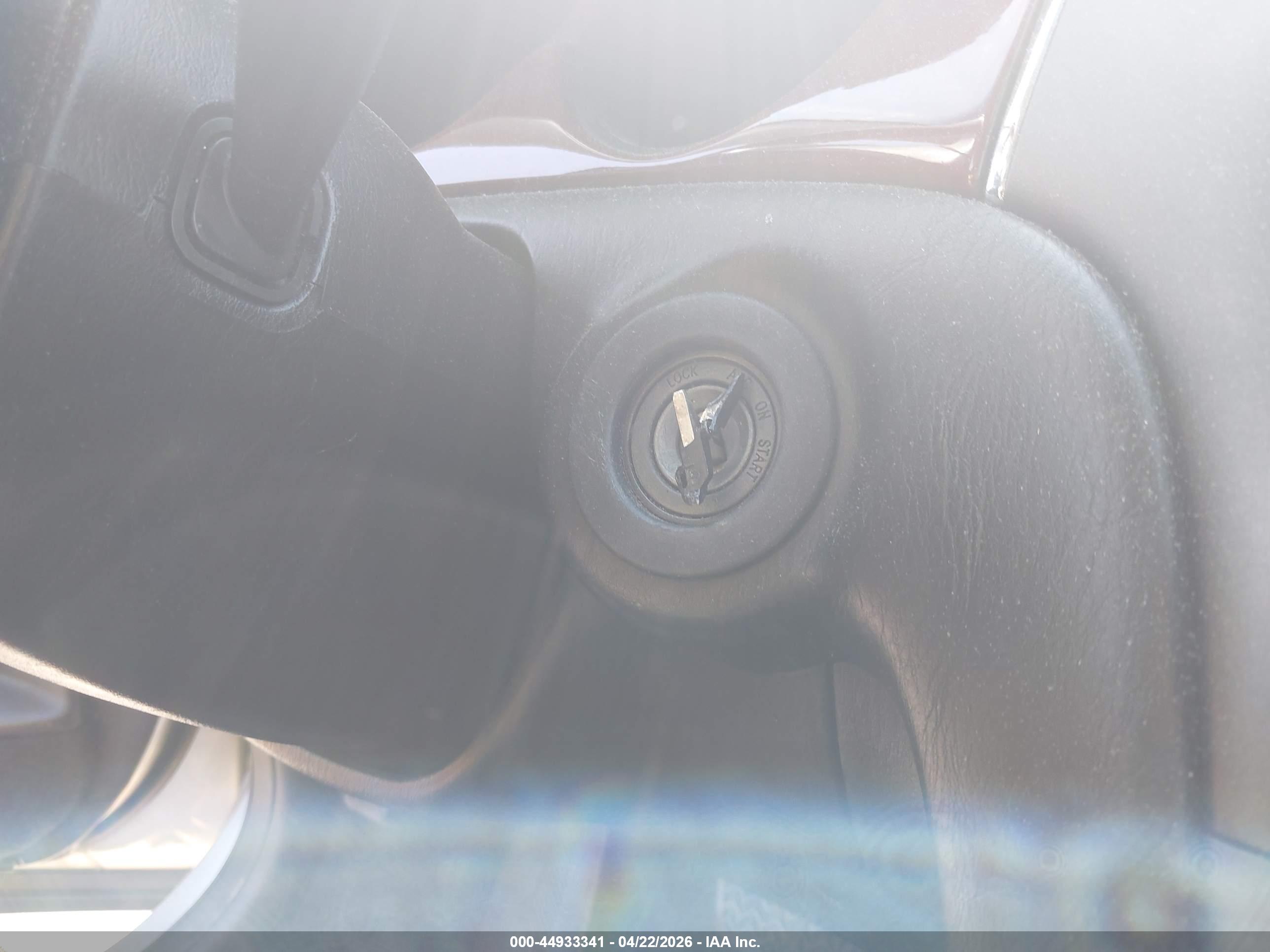 LEXUS ES image 11