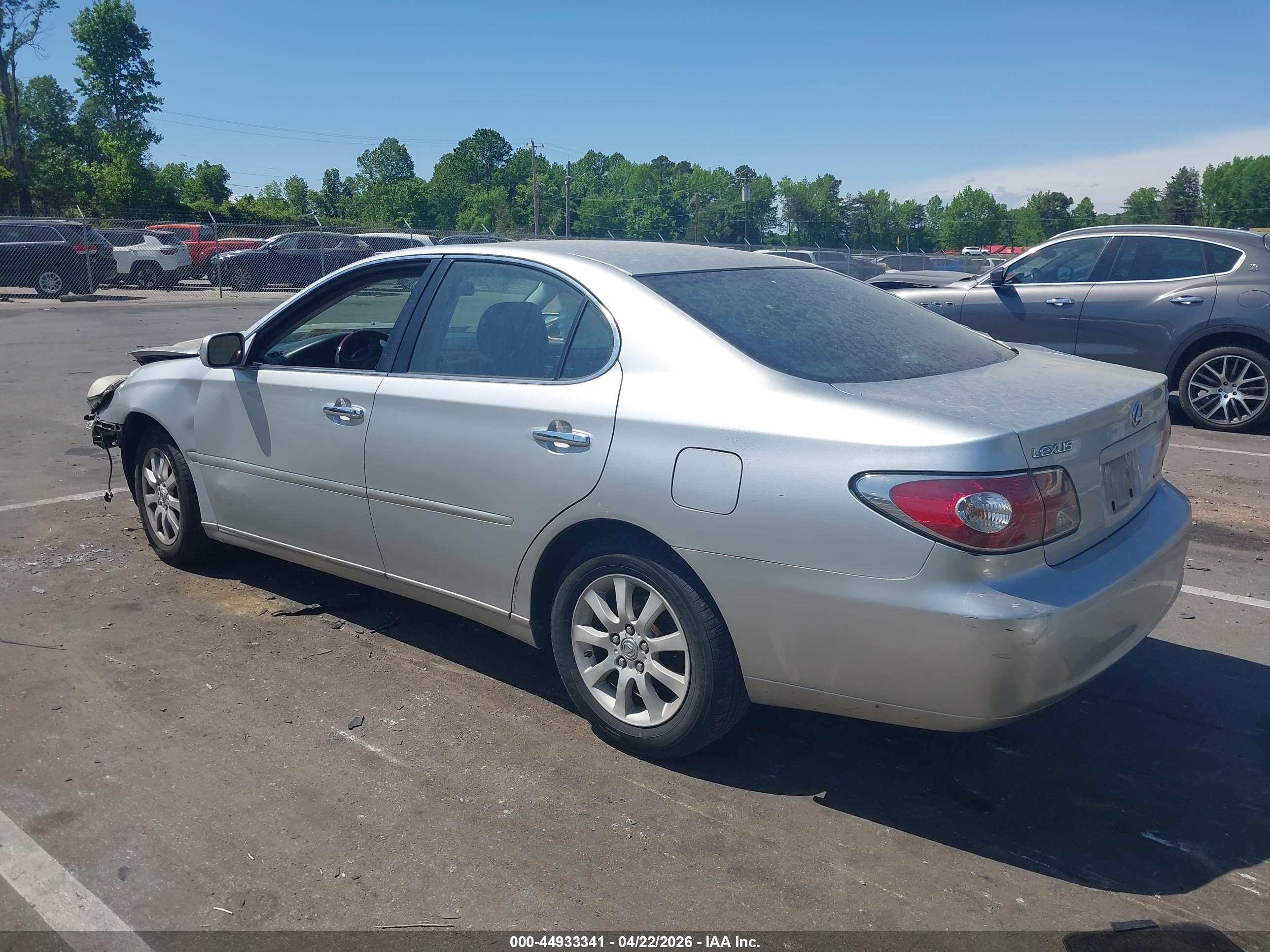LEXUS ES image 3