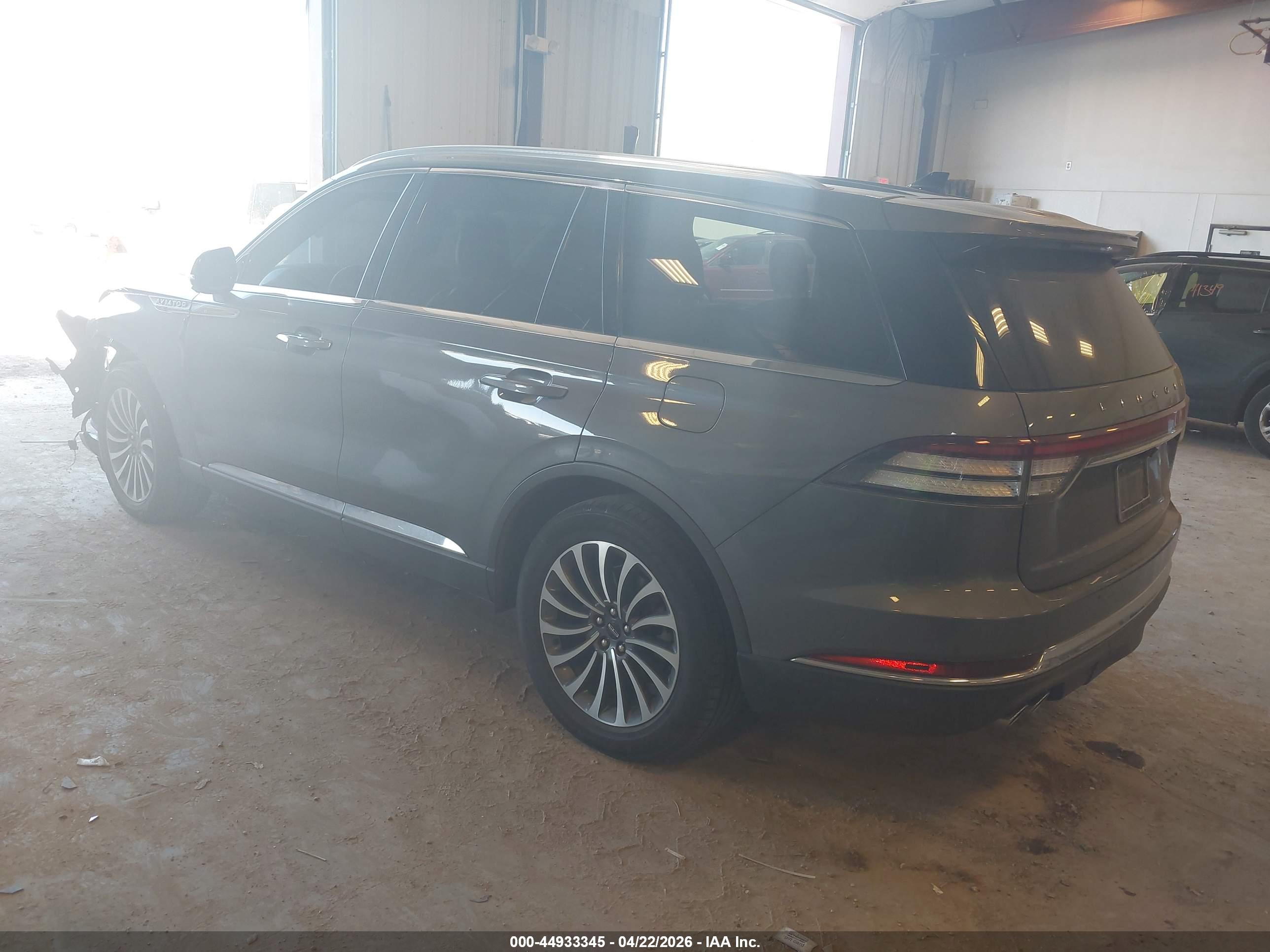 LINCOLN AVIATOR image 3