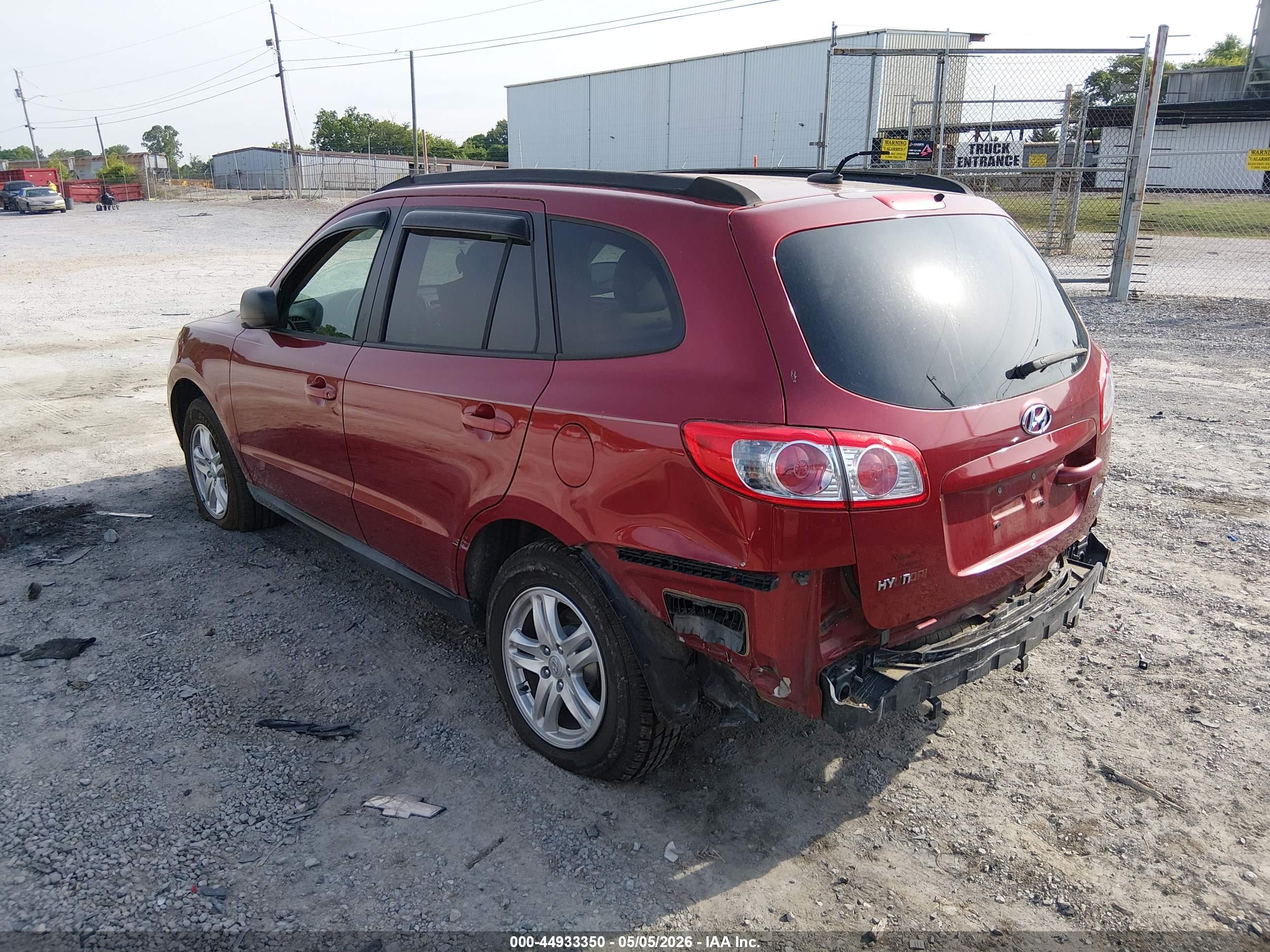 HYUNDAI SANTA image 3
