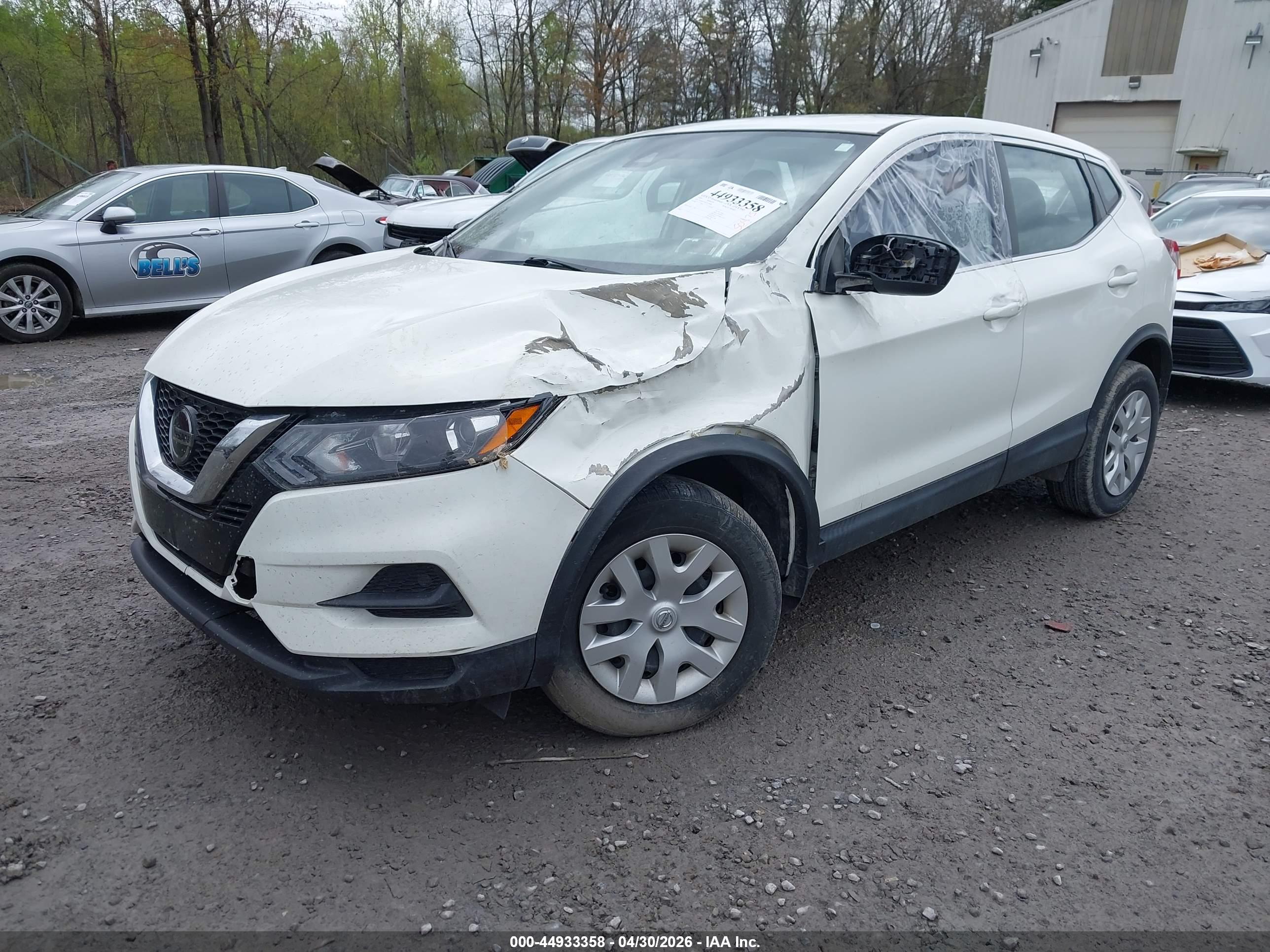 NISSAN ROGUE image 2
