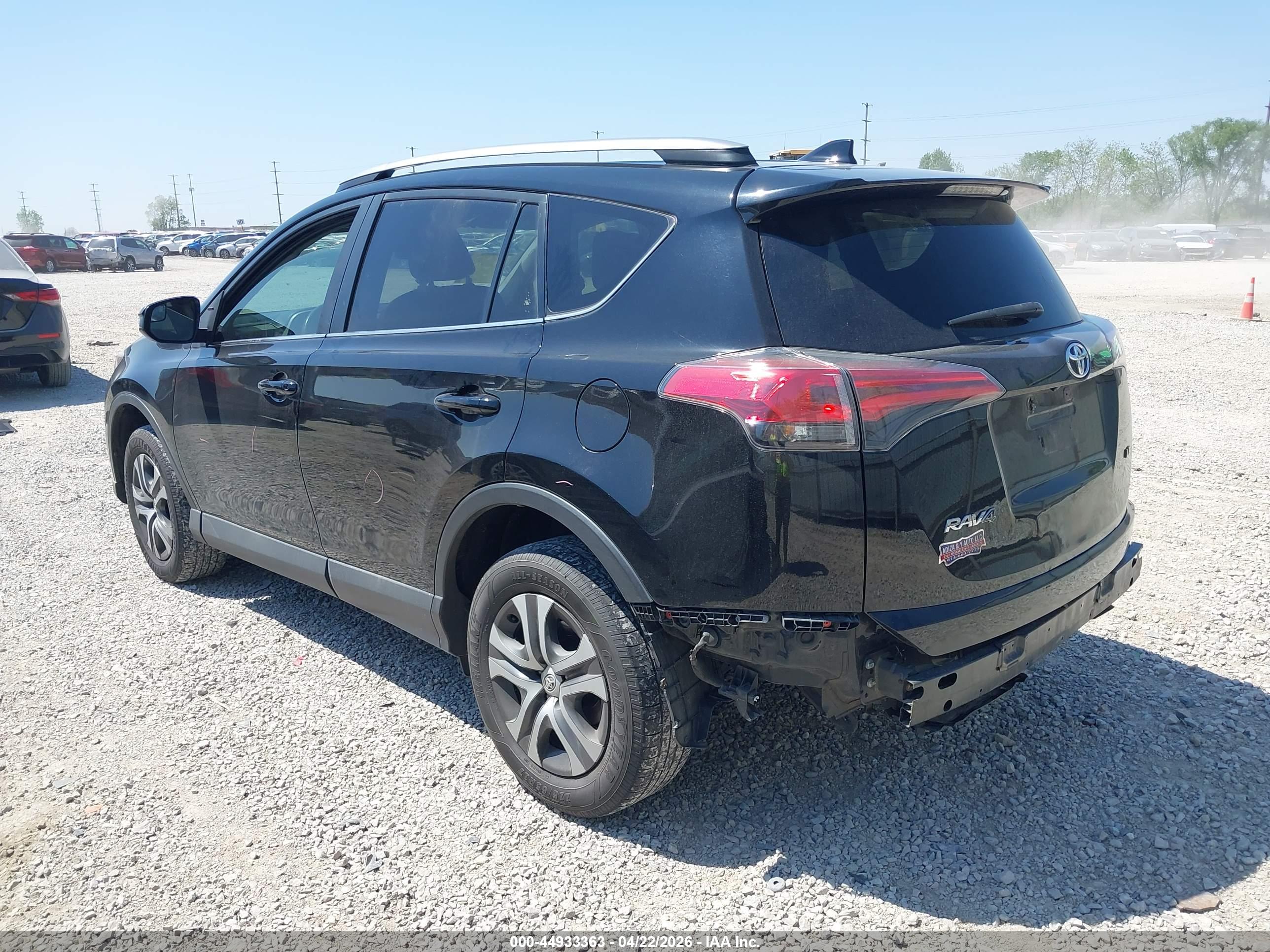 TOYOTA RAV4 image 3