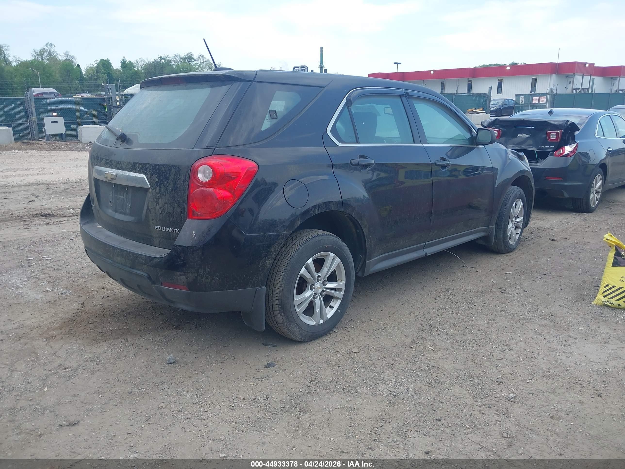 CHEVROLET EQUINOX image 4