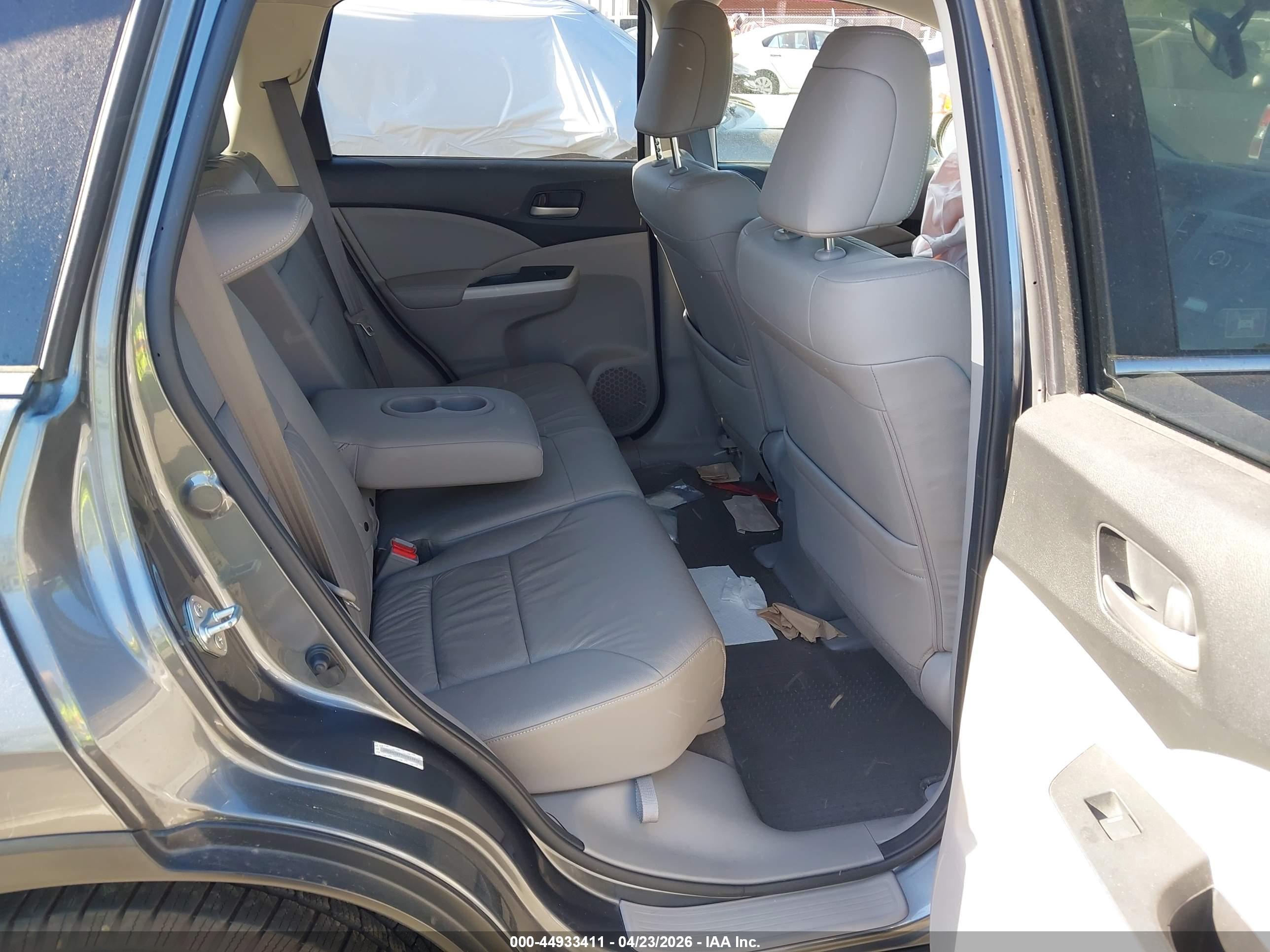 HONDA CR-V image 8