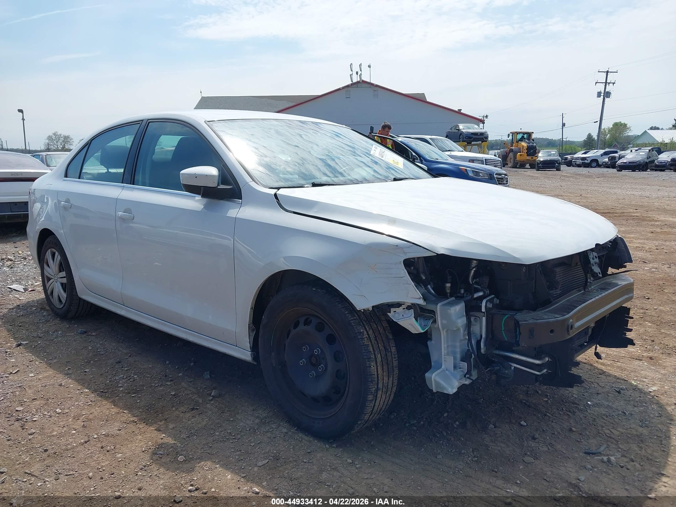 VOLKSWAGEN JETTA image 6