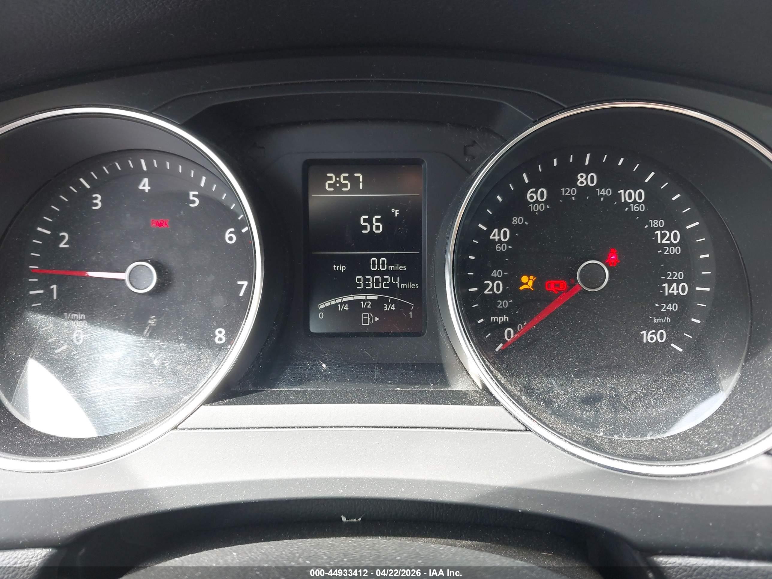 VOLKSWAGEN JETTA image 7