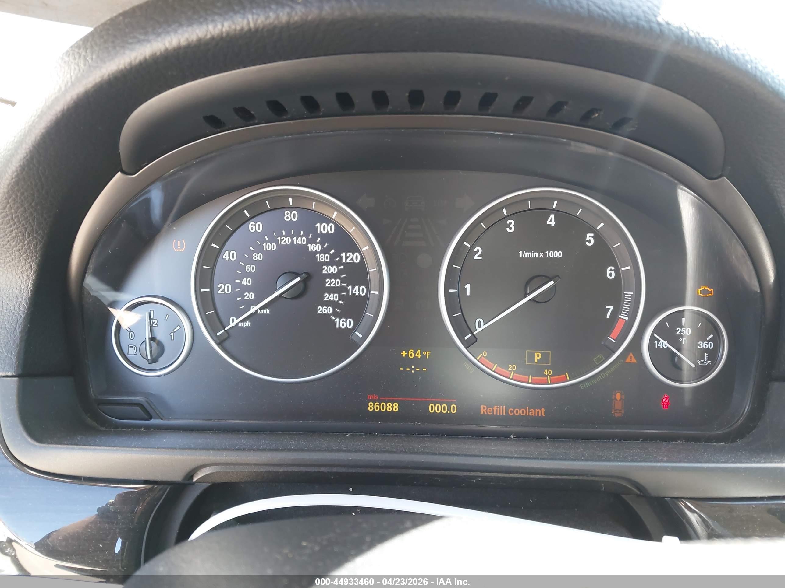 BMW 550I image 7