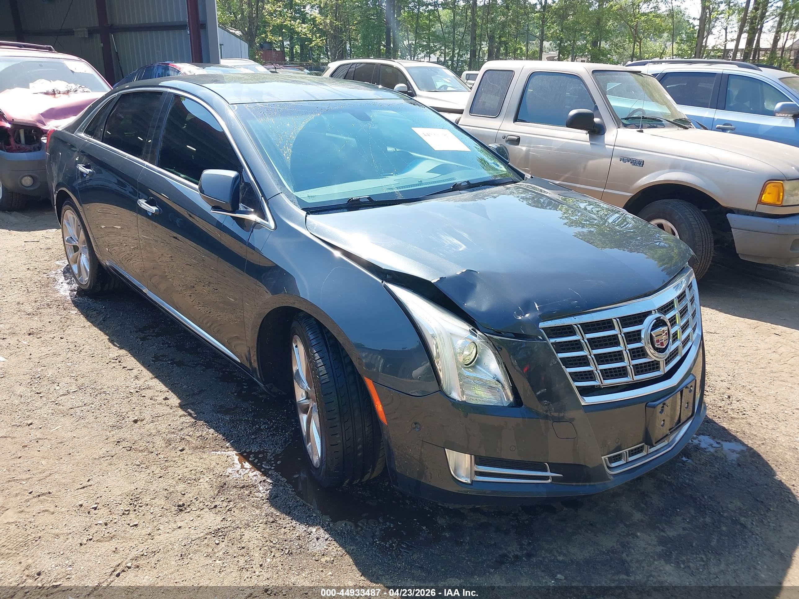 CADILLAC XTS image 6
