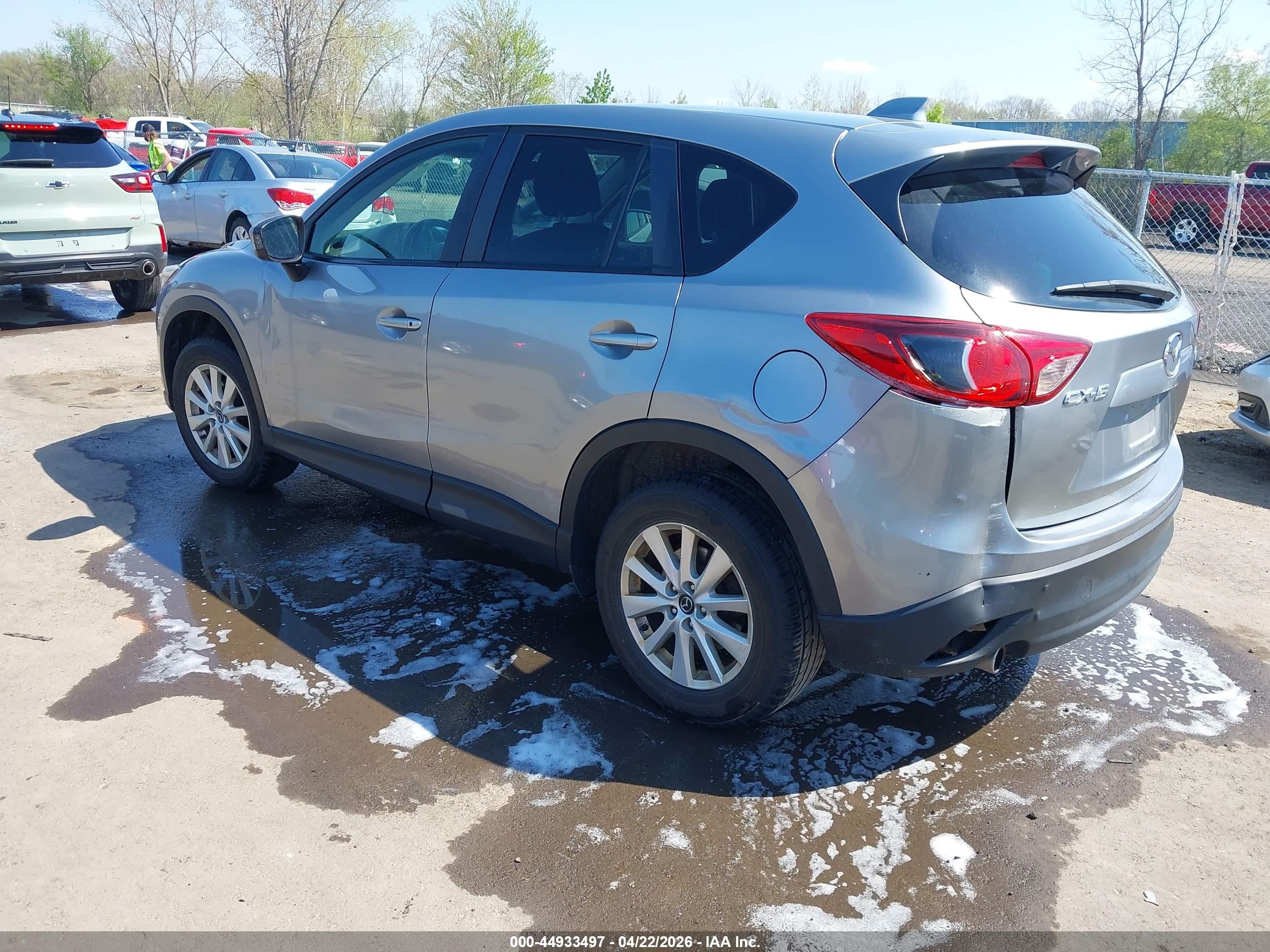 MAZDA CX-5 image 3