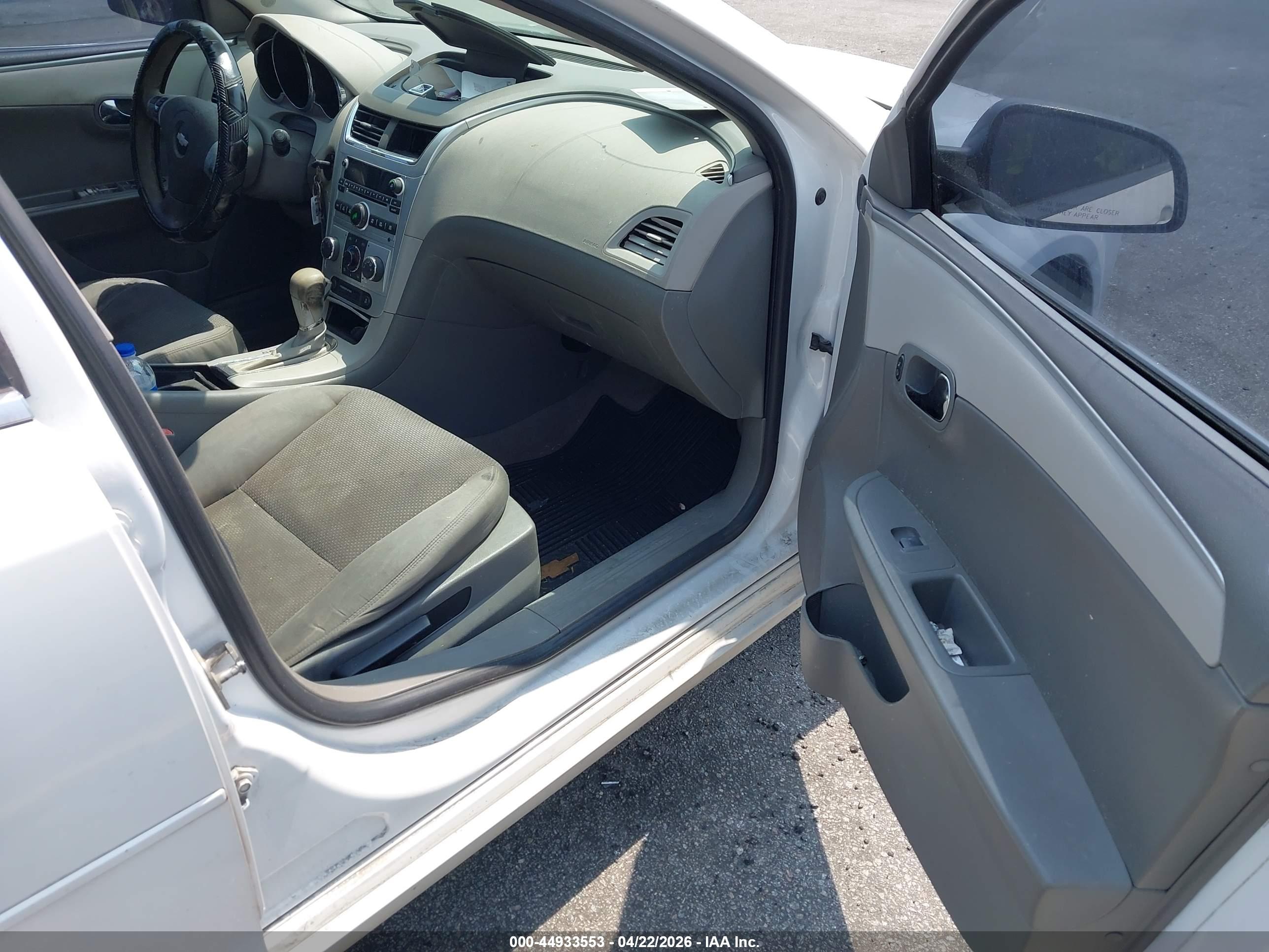 CHEVROLET MALIBU image 5