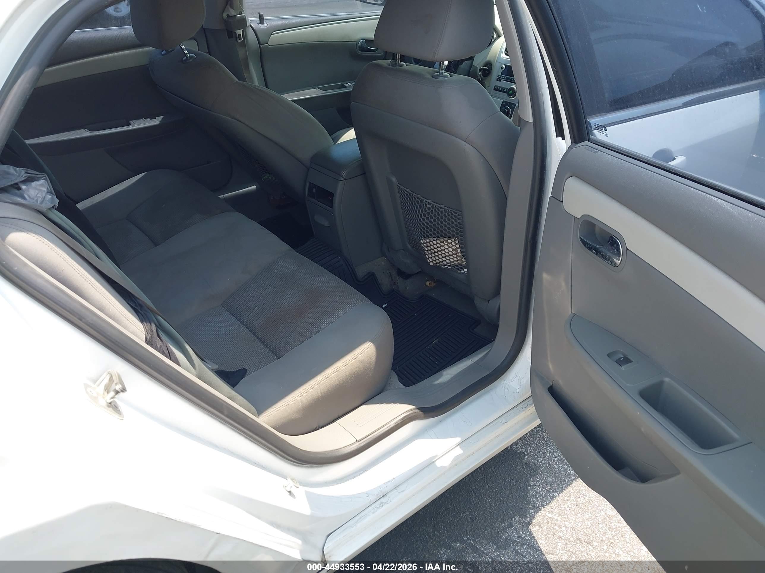 CHEVROLET MALIBU image 8