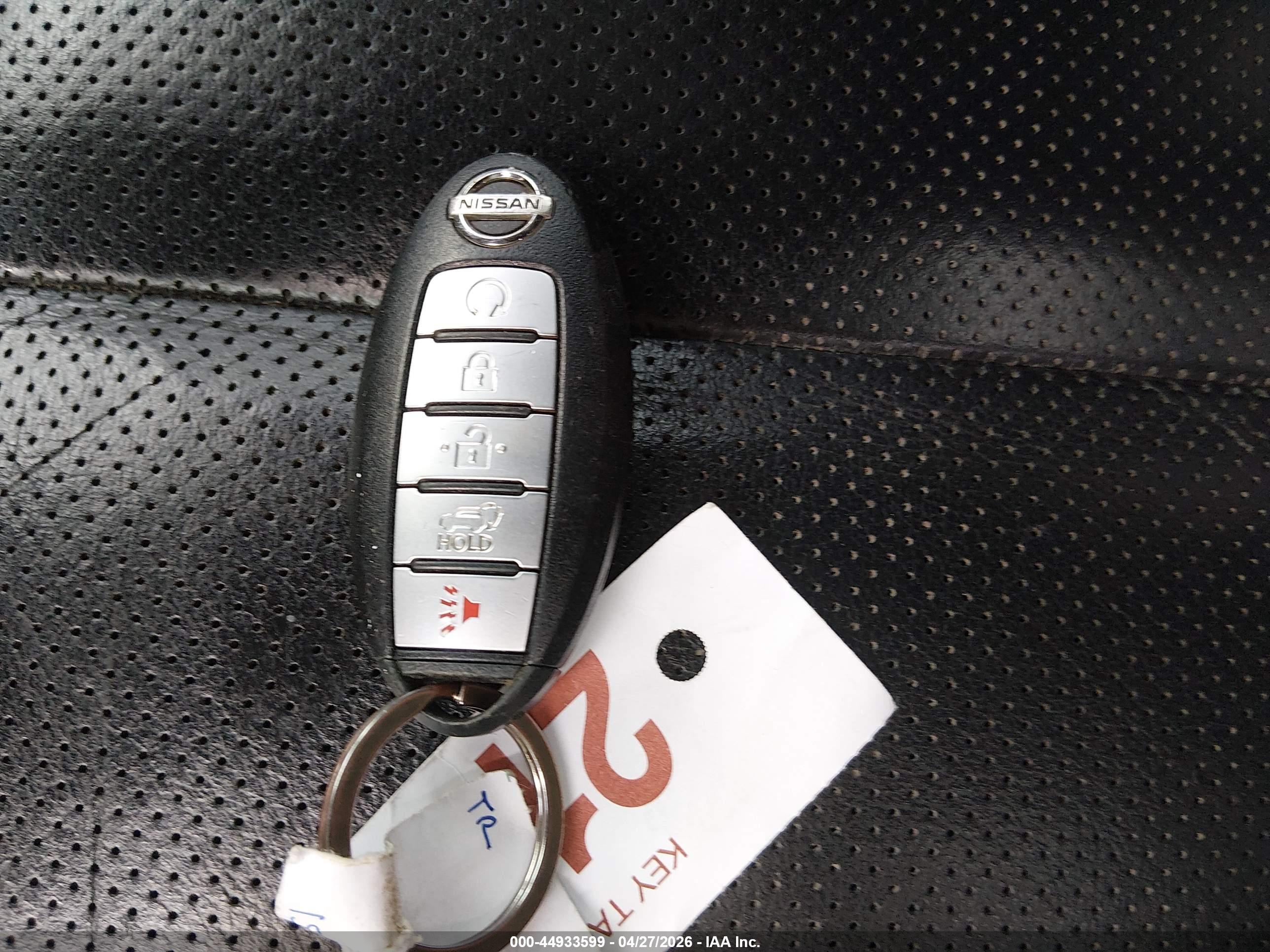 NISSAN MURANO image 11